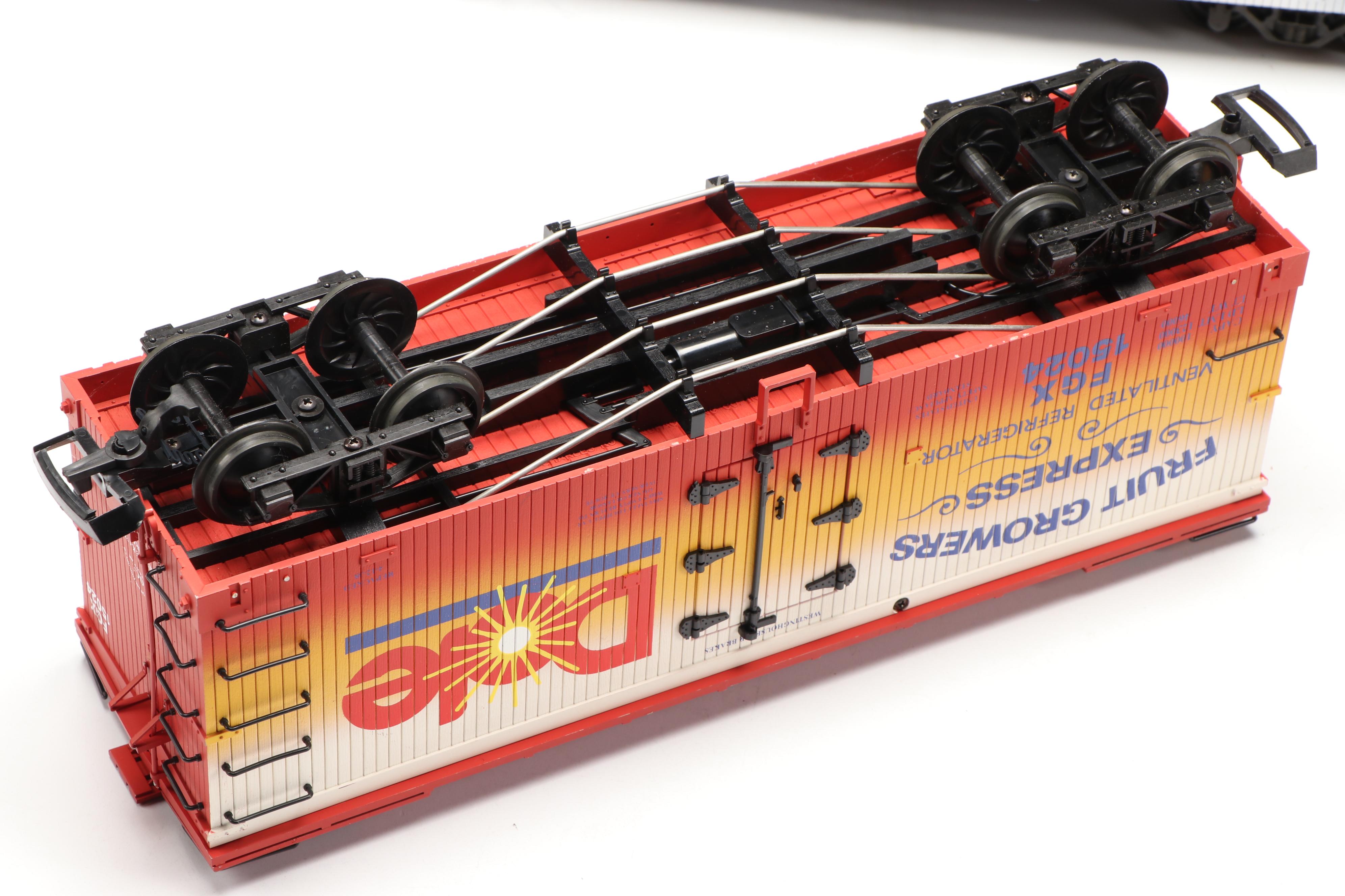 Aristo-Craft G Scale 6215-ART Reefer Car and More Train Cars