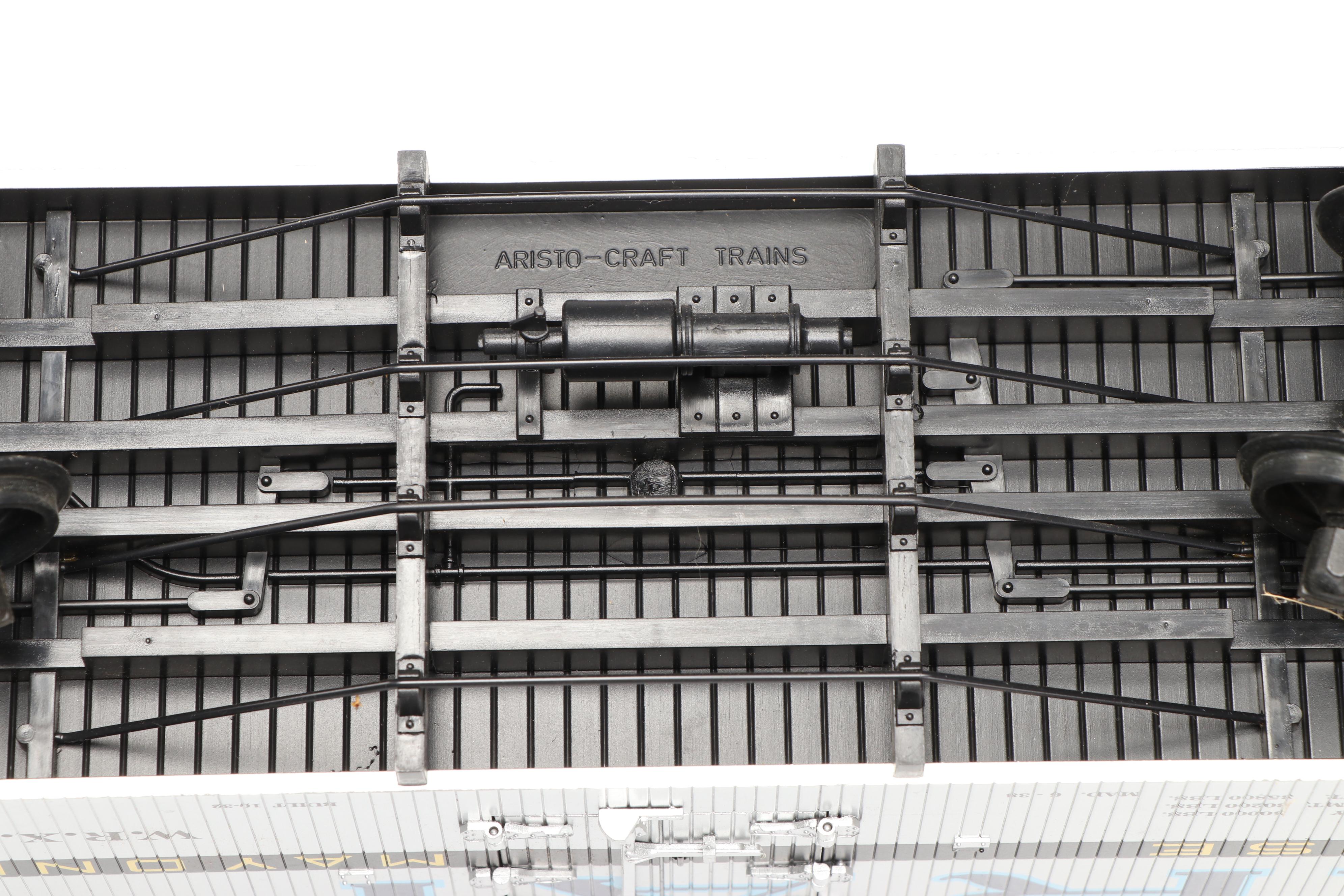 Aristo-Craft G Scale 6215-ART Reefer Car and More Train Cars