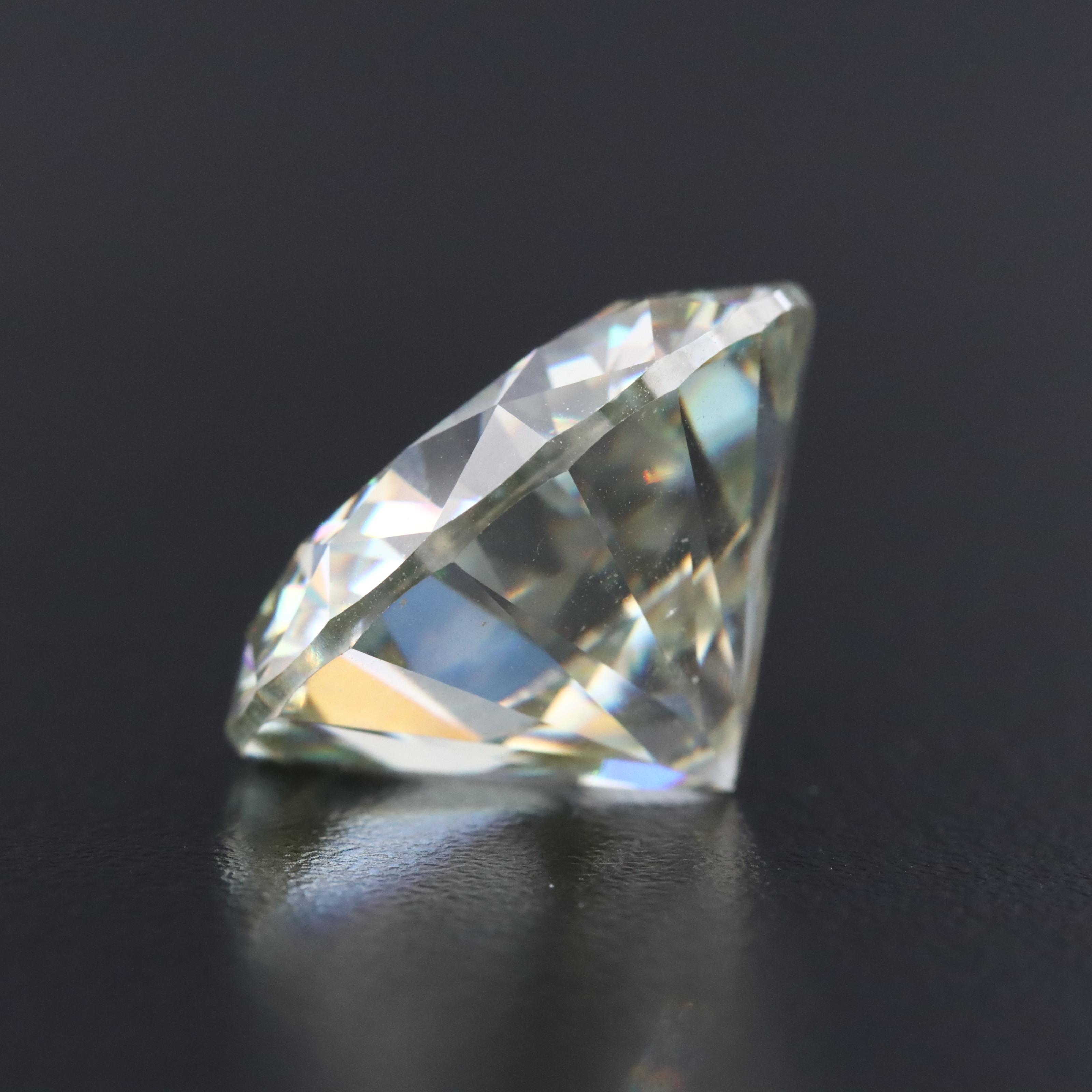 Loose 20.63 CT Moissanite