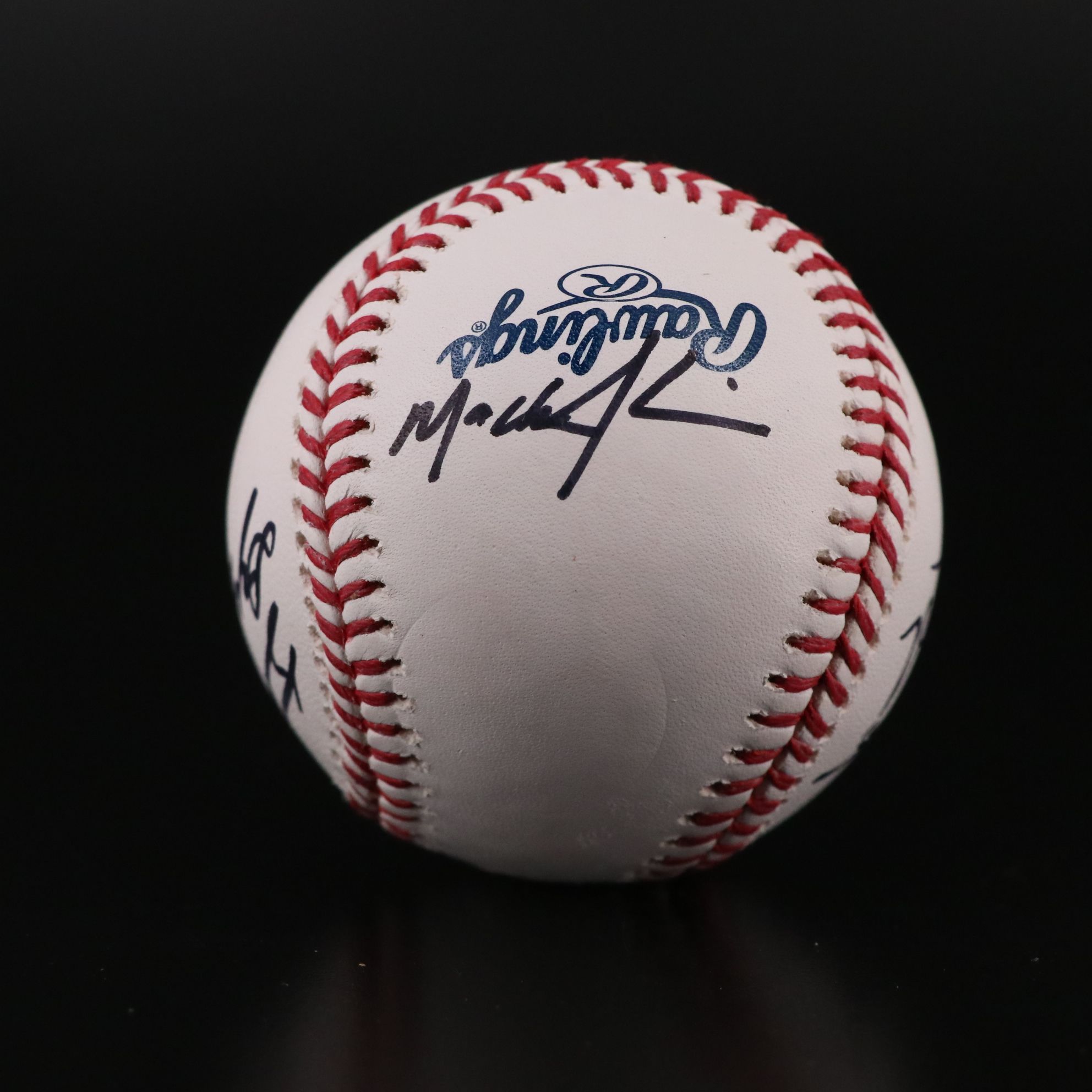 Devin Mesoraco, Jose Peraza, Donald Lutz, and More Signed Baseballs