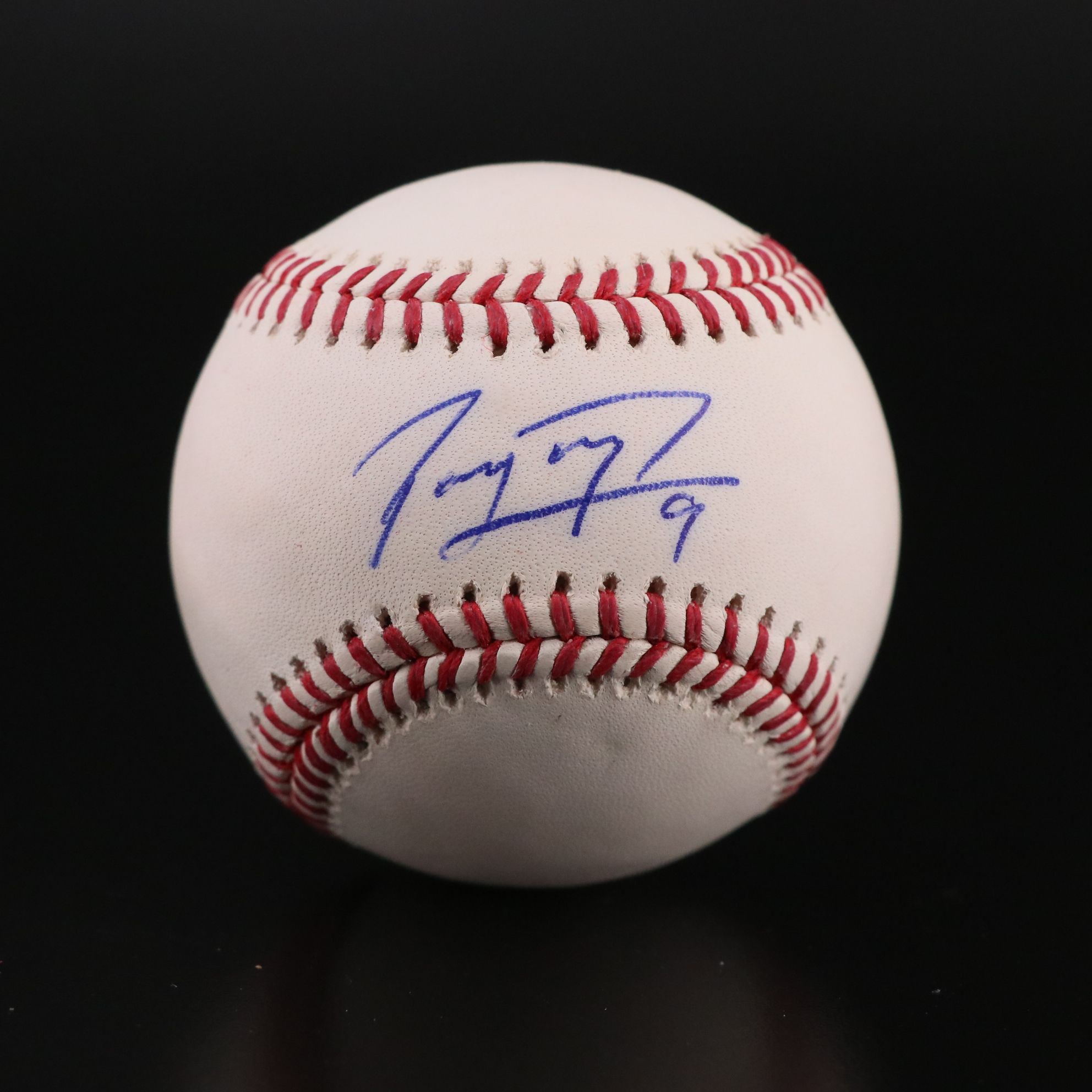 Devin Mesoraco, Jose Peraza, Donald Lutz, and More Signed Baseballs