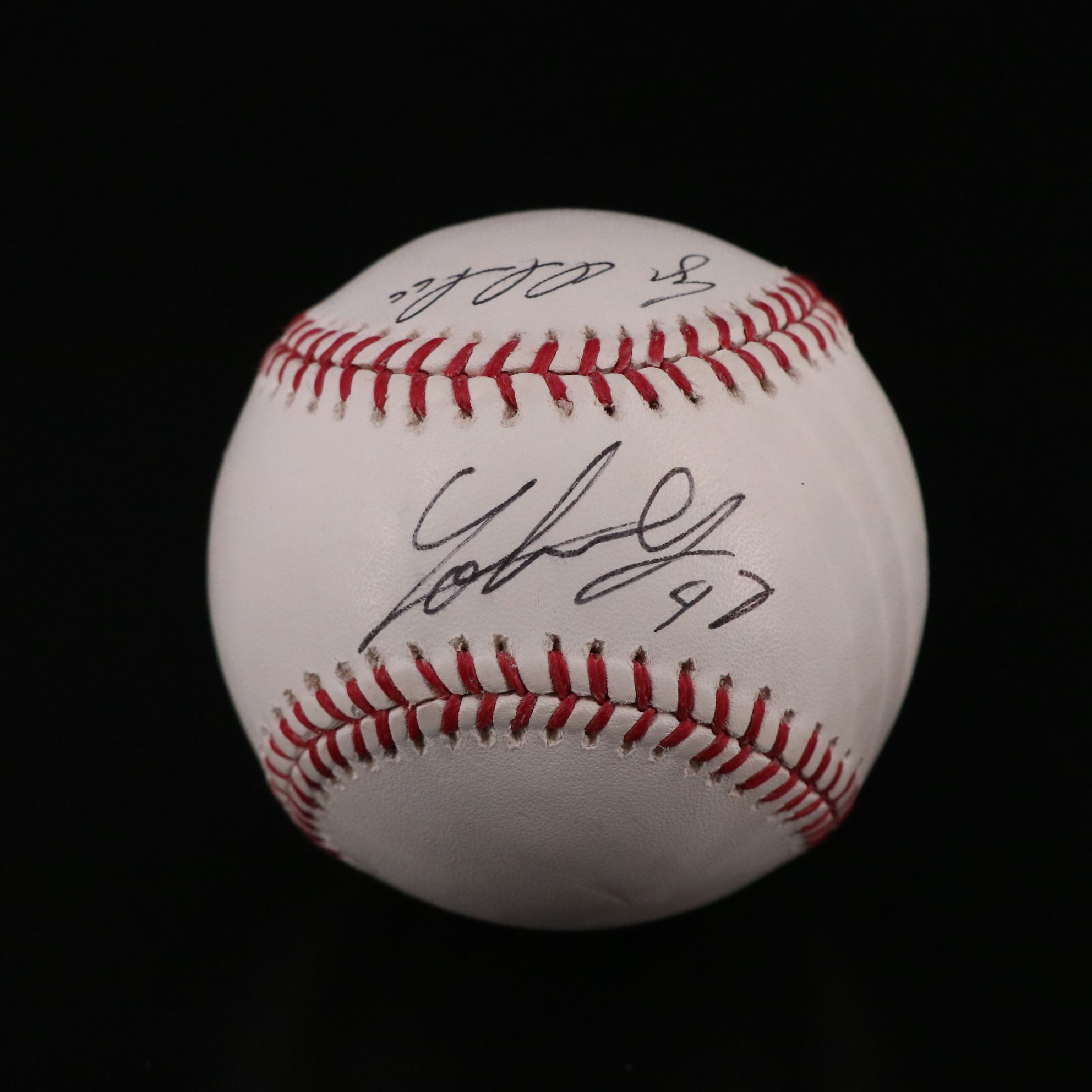 Devin Mesoraco, Jose Peraza, Donald Lutz, and More Signed Baseballs