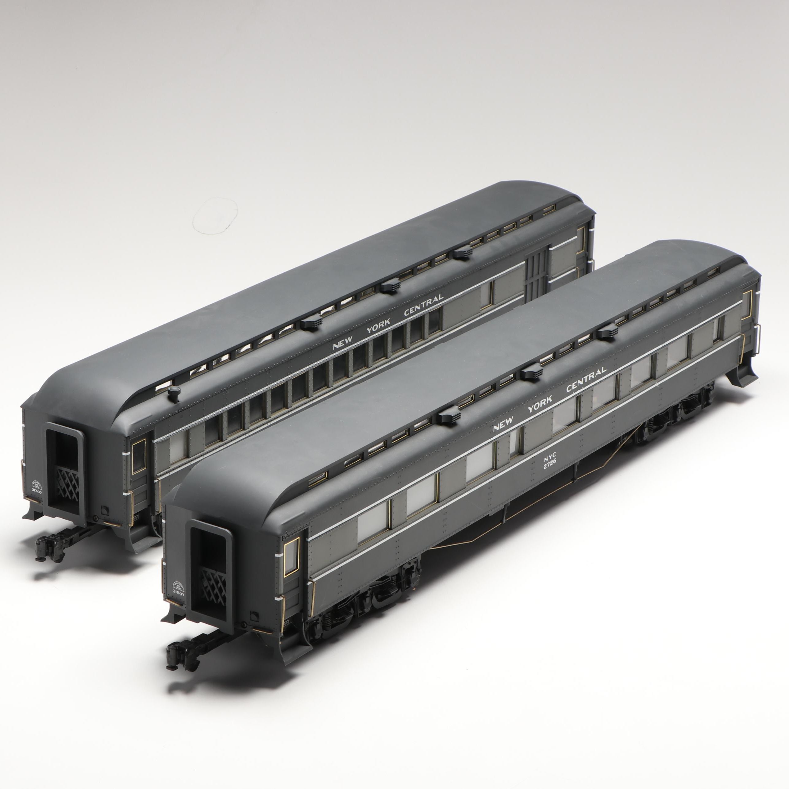 Aristo-Craft G Scale New York Central Passenger and Dining Cars