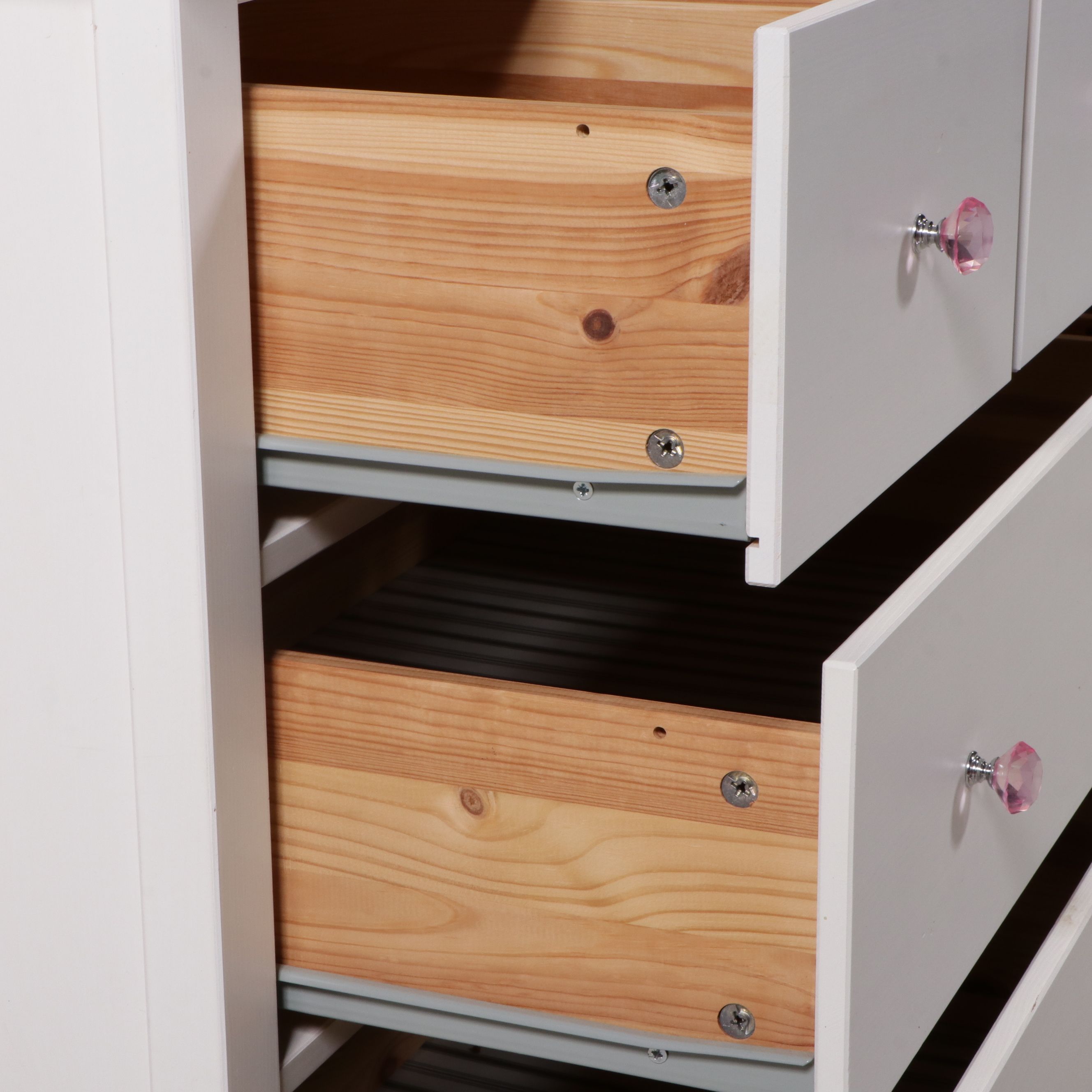 Contemporary White Chest of Drawers