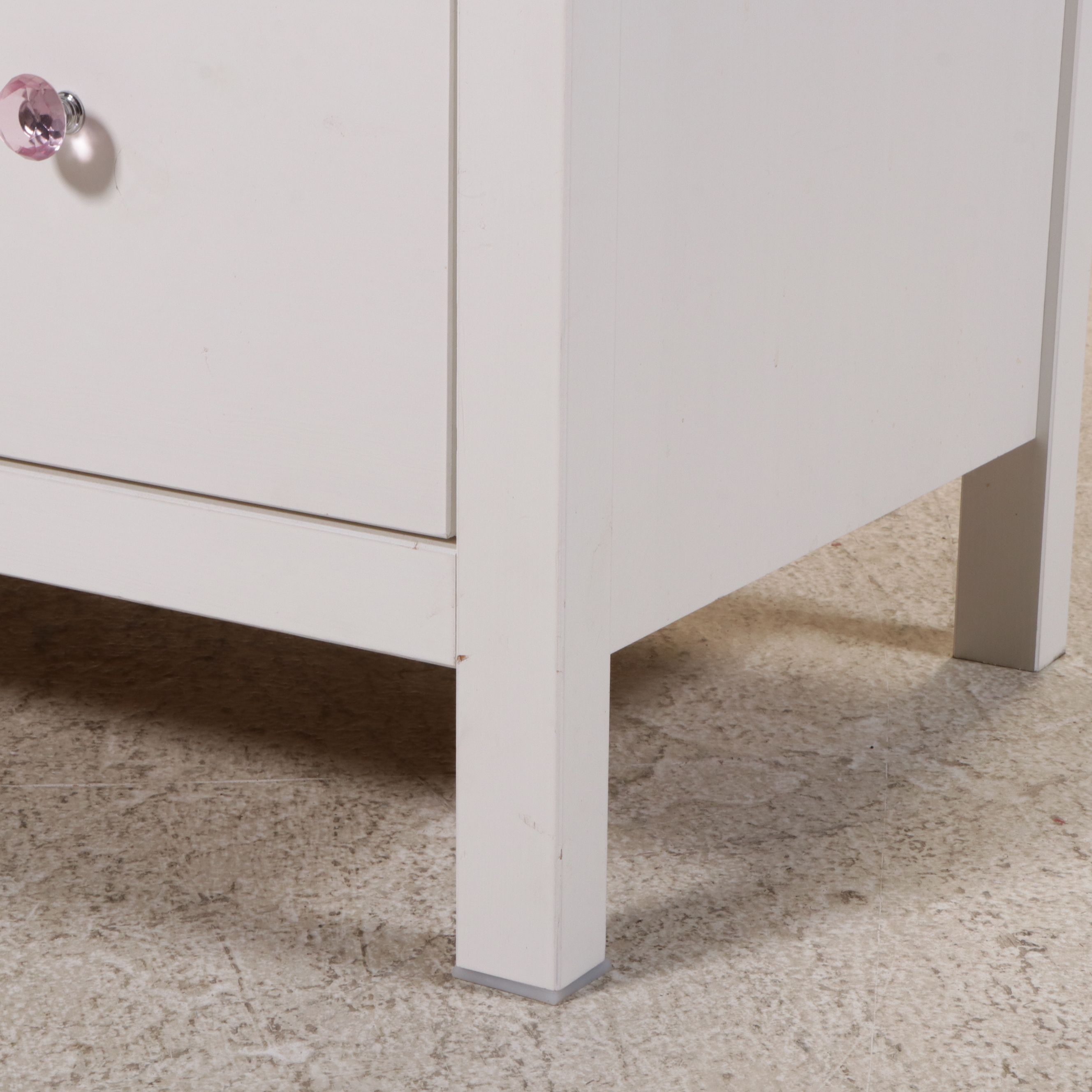 Contemporary White Chest of Drawers