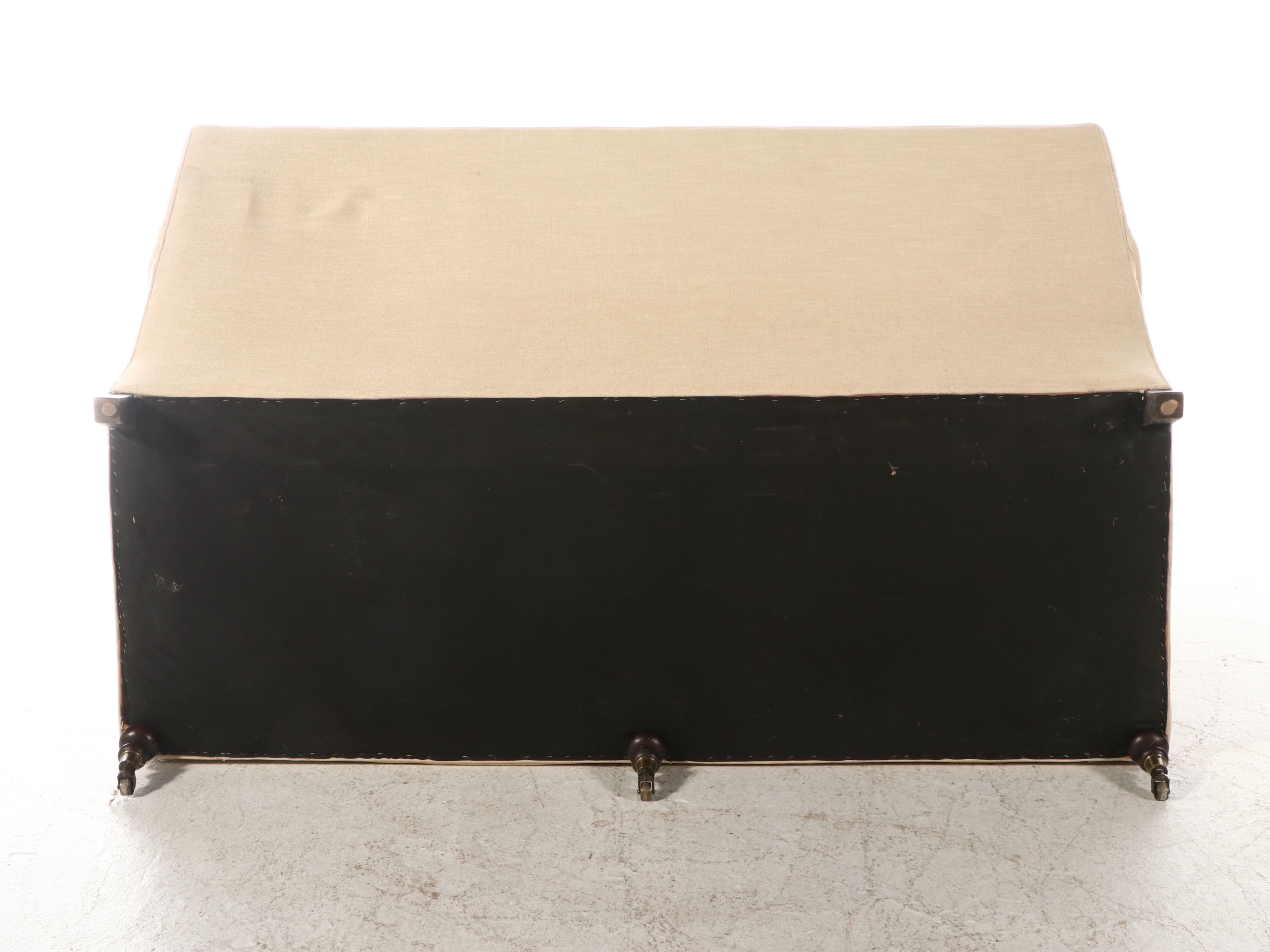 Lee Upholstered Loveseat