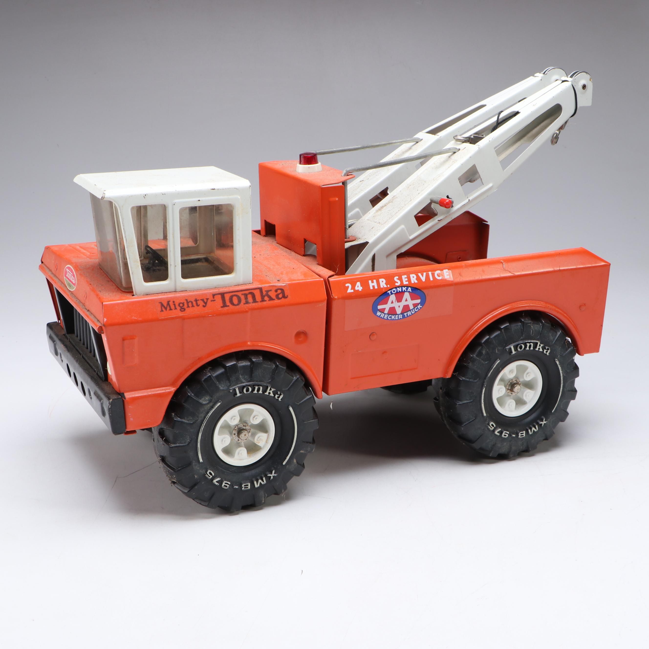 Mighty-Tonka AA Pressed Steel 24 Hour Service Wrecker Truck, Mid-20th Century