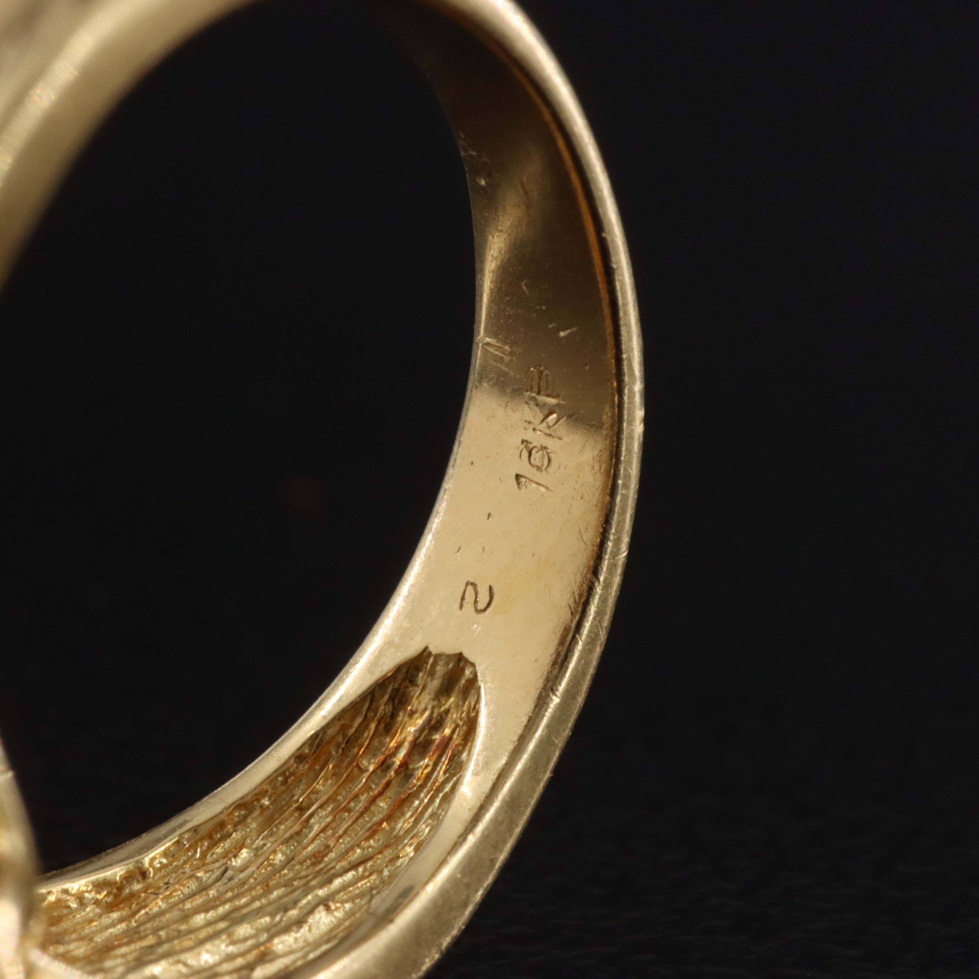 18K 1.13 CT Sapphire and Diamond Ring