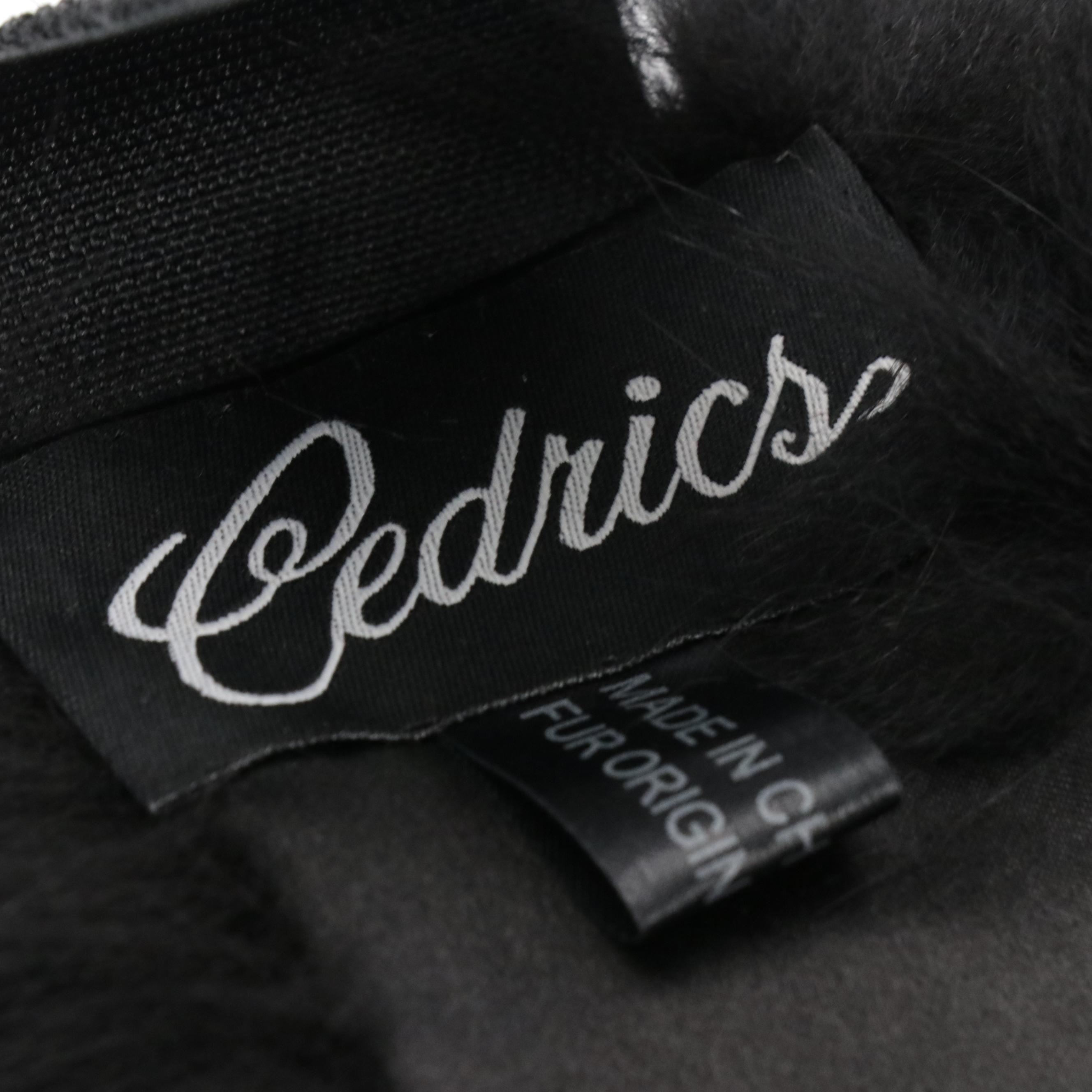 Kiki de Montparnasse Lambskin Opera Gloves and Cedrics Fox Fur Collar Scarf