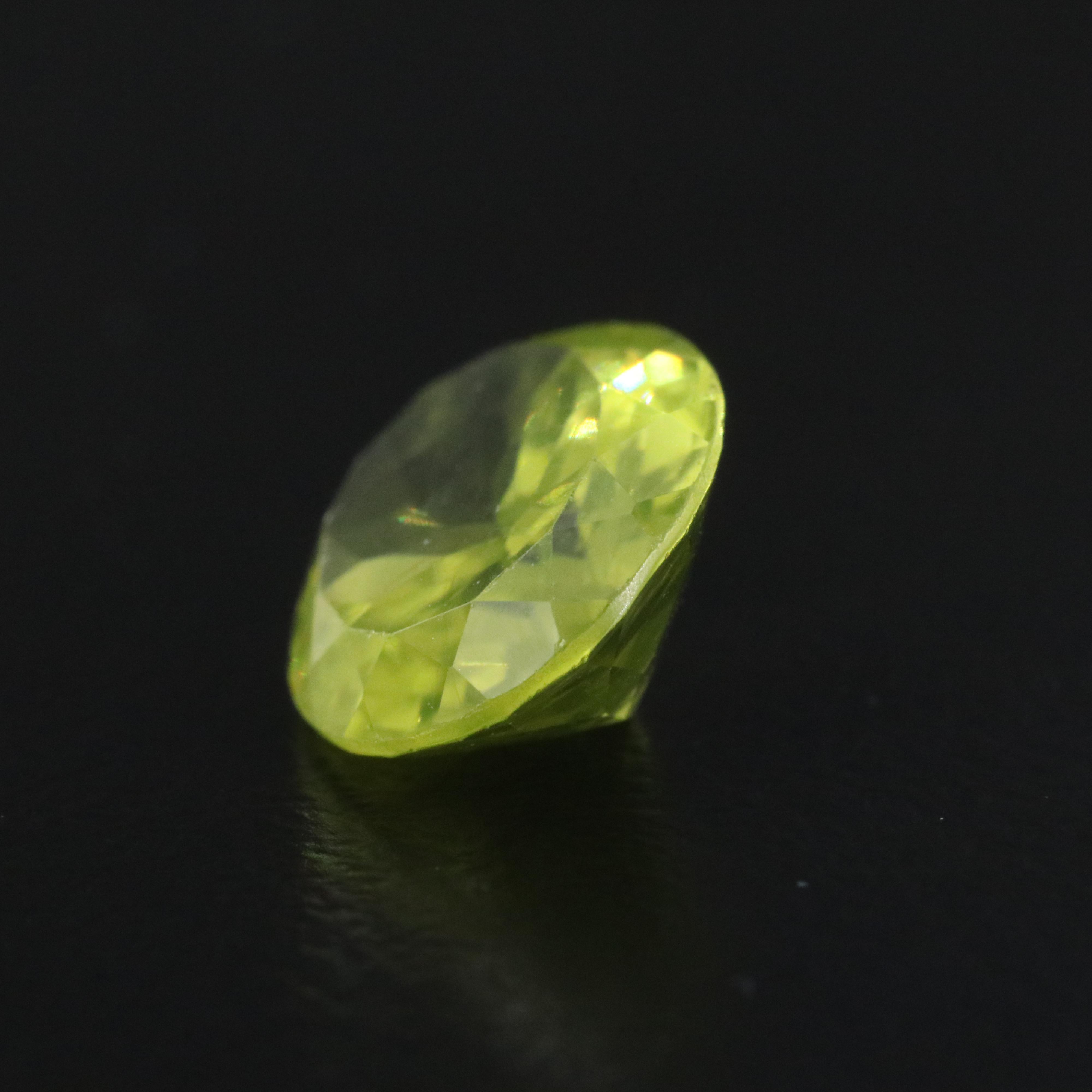 Loose 2.49 CT Peridot