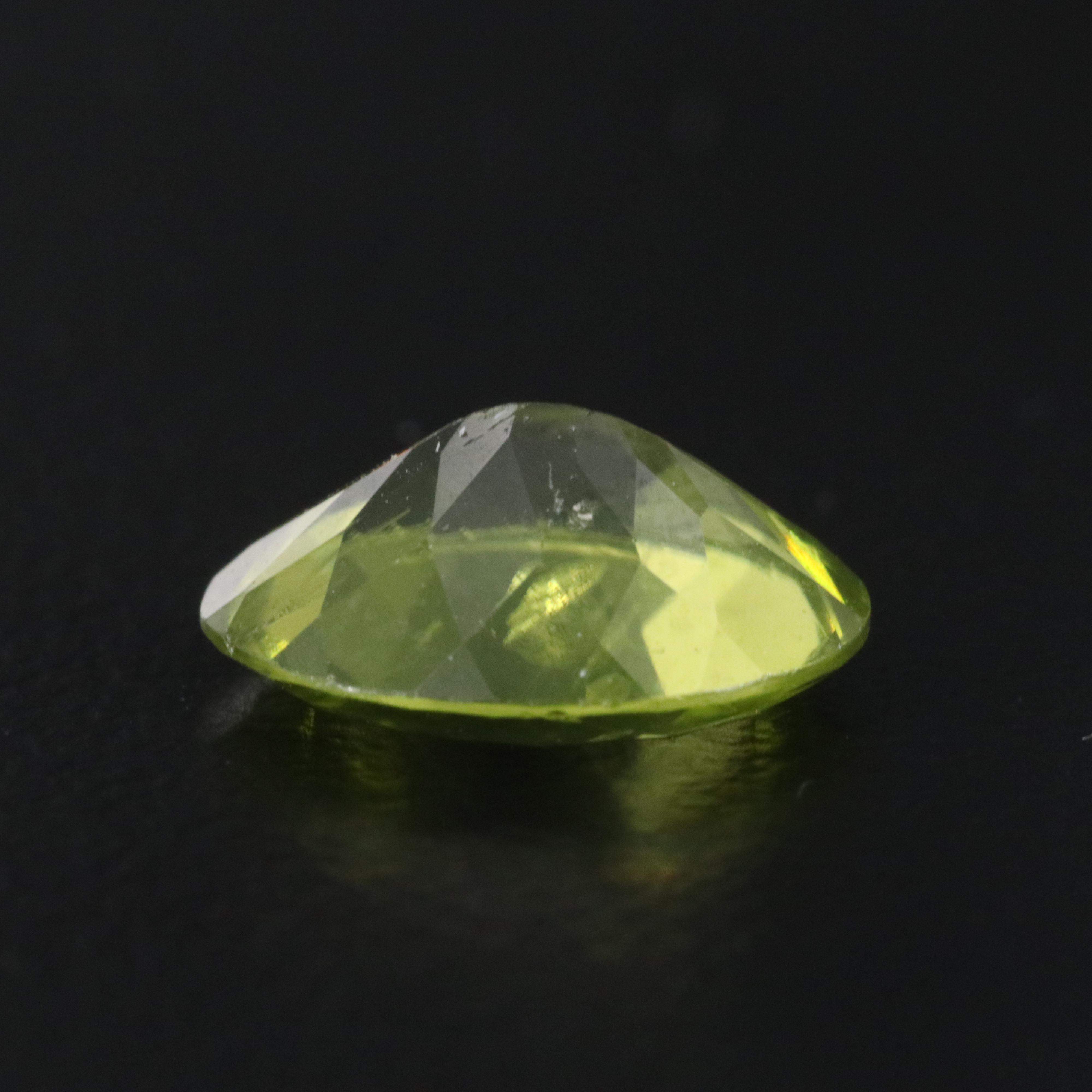Loose 2.49 CT Peridot