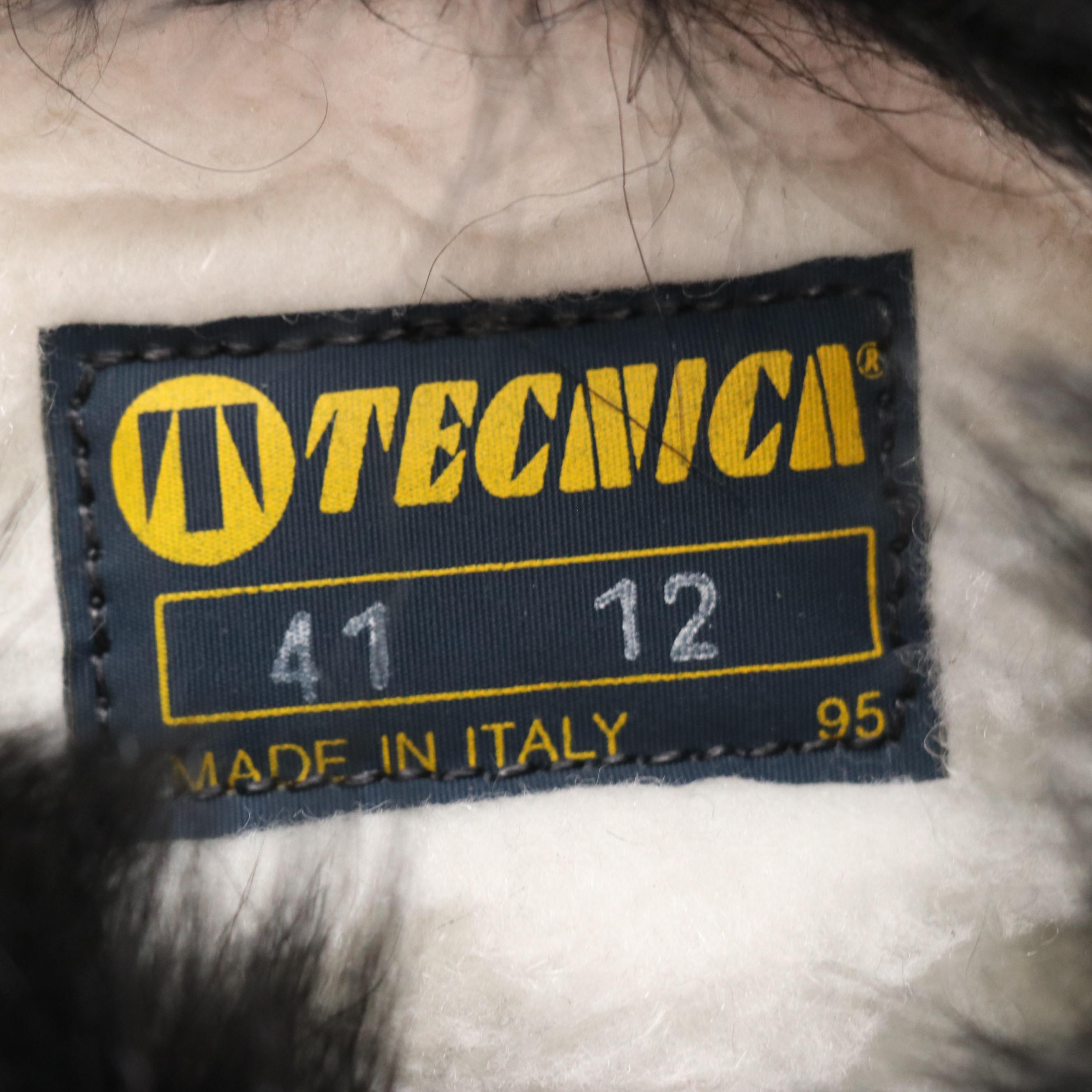 Tecnica Scandia Goat Fur Après Ski Boots with Embroidered Details