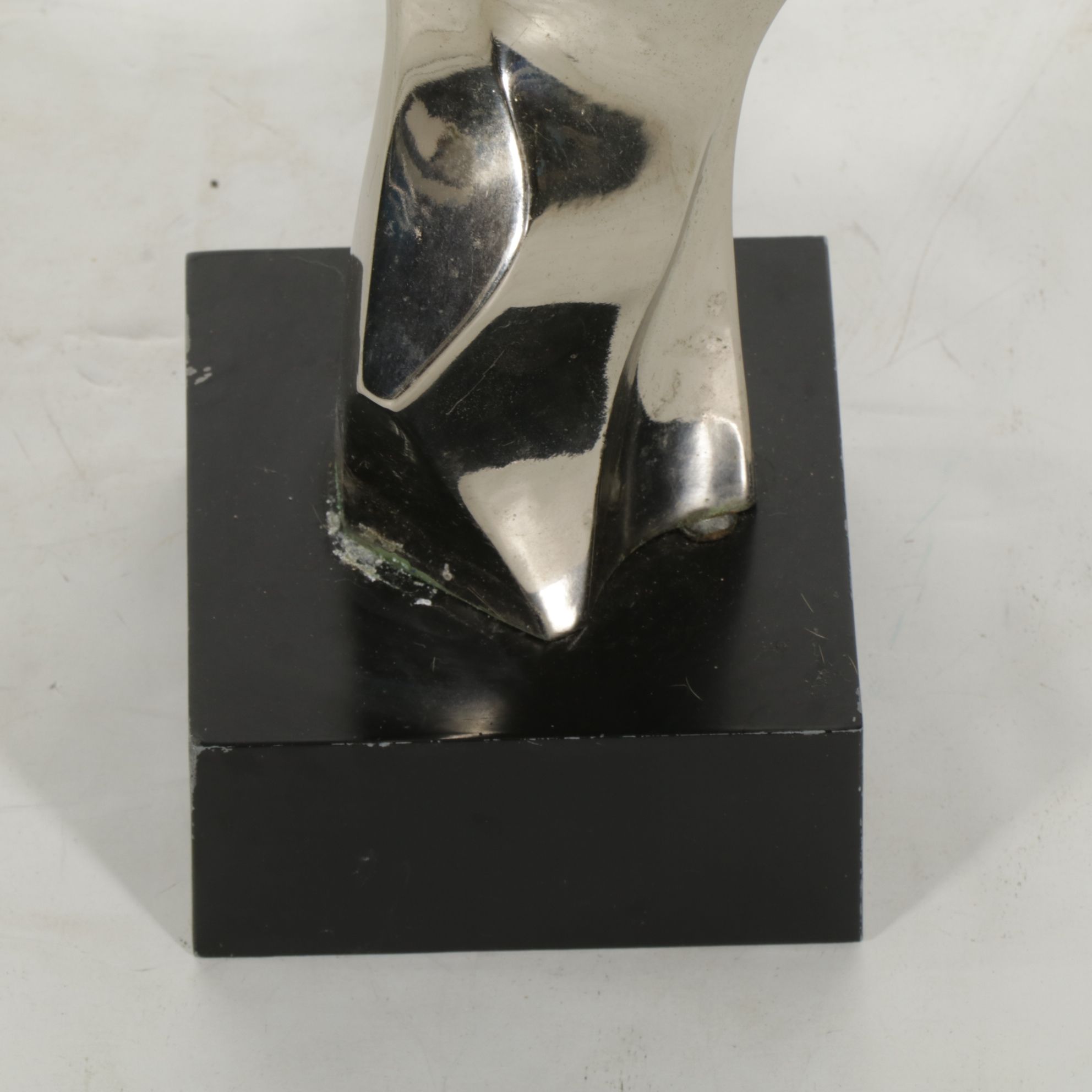 Richard Barr for Laurel Lamp Co. Studio Collection Chrome Table Lamp, 1965-1974