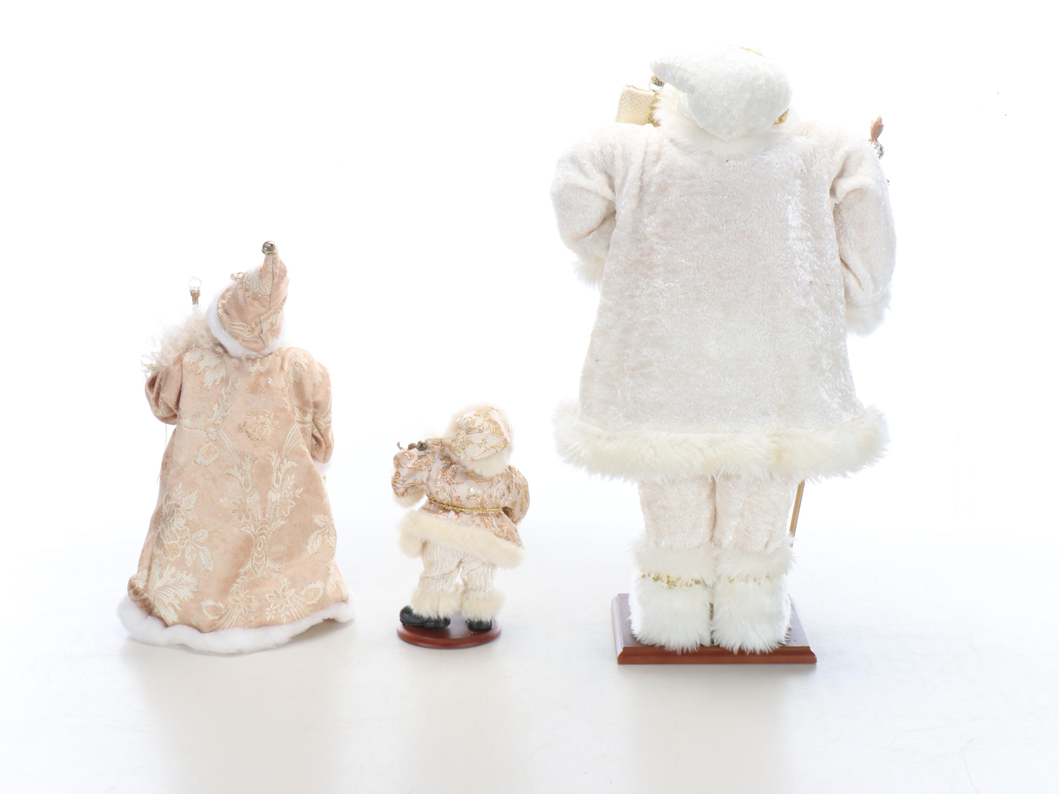 White and Gold Santa Figures and Tree Topper with Rustic Wreath