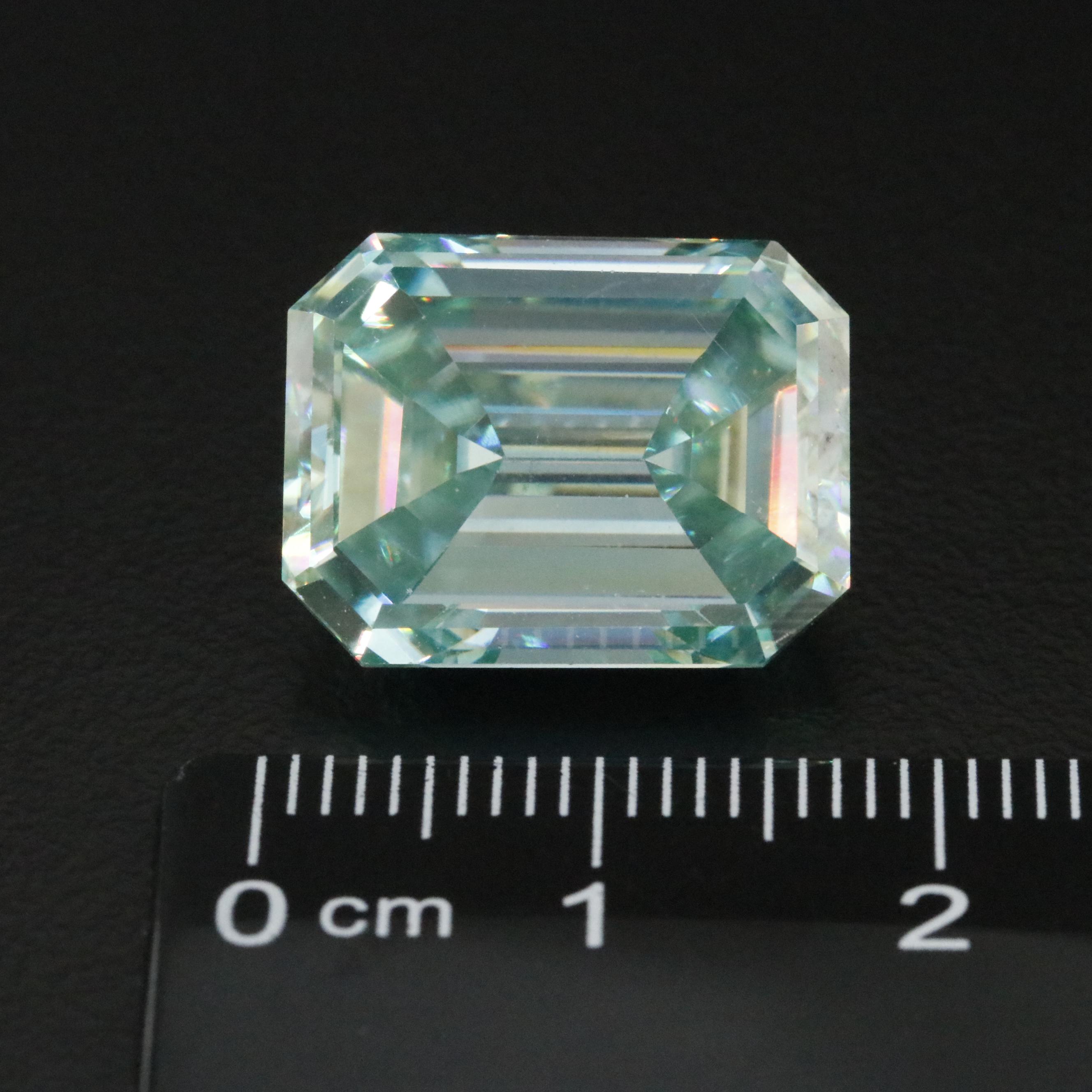 Loose 15.19 CT Moissanite