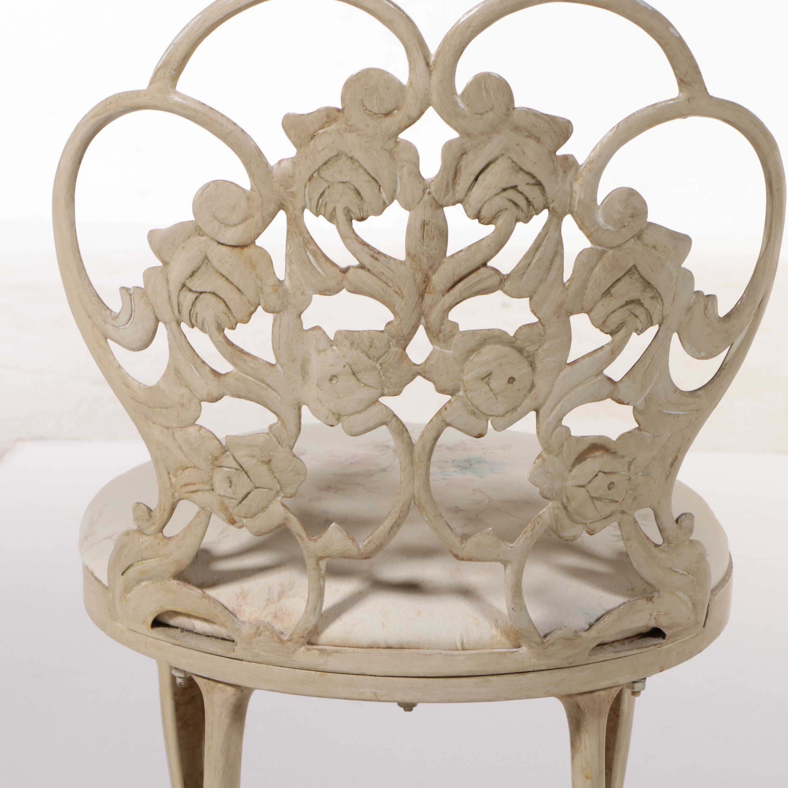 Kessler Industries Painted Cast Metal Chair