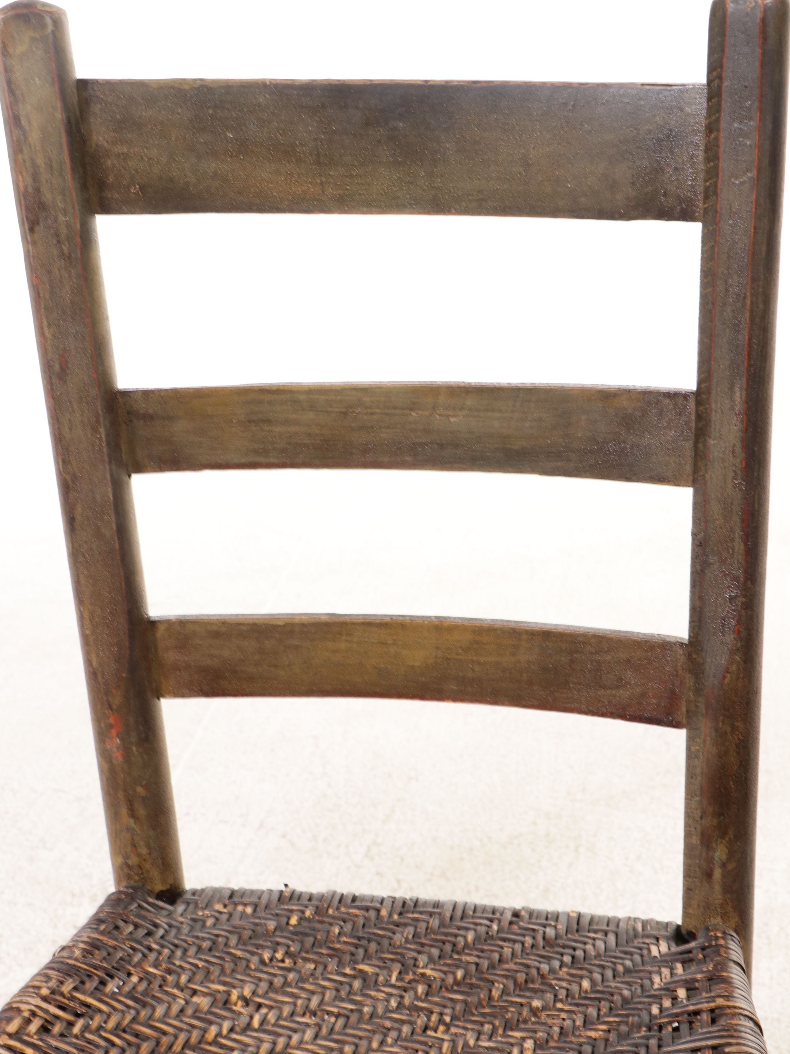 American Primitive Style Ladder-Back Chairs with Woven Splintwood Seats