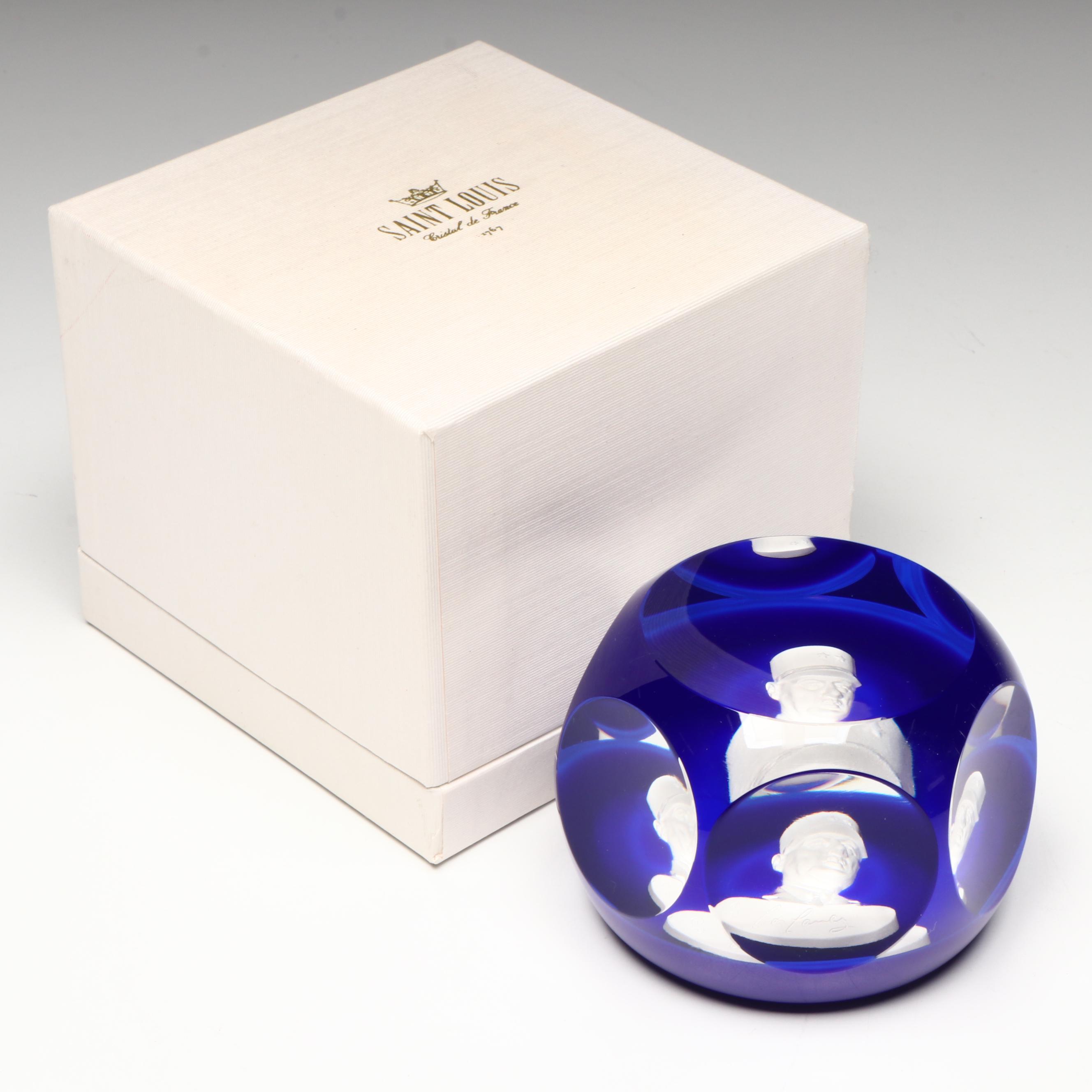 Saint-Louis Sulphide Glass Charles de Gaulle Portrait Paperweight, 1977