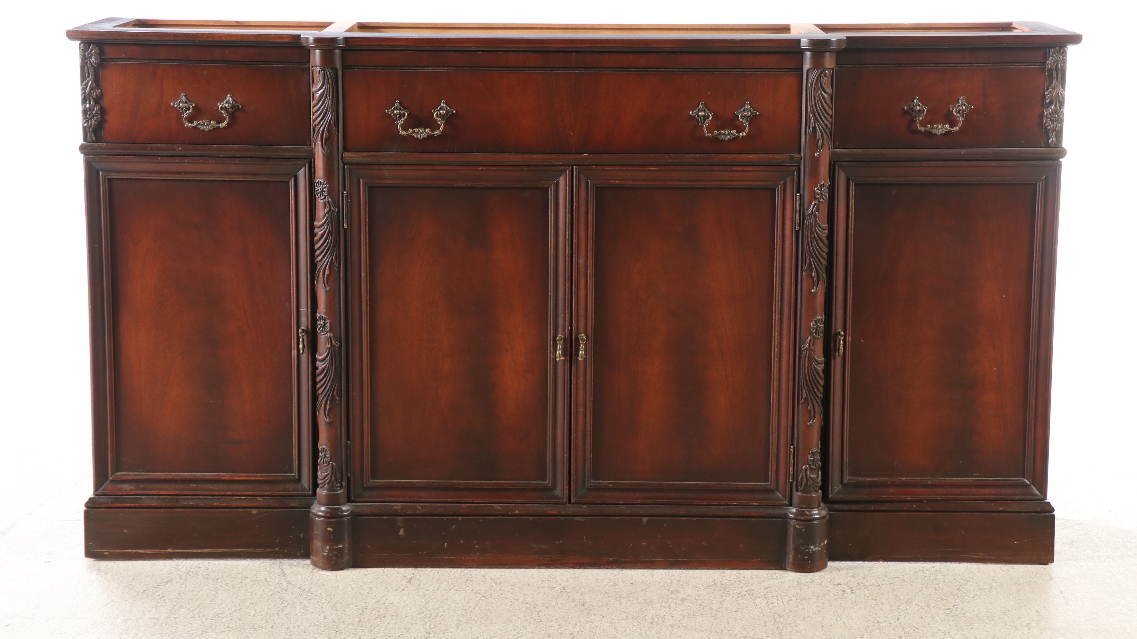 Traditional Style Mahogany China Cabinet