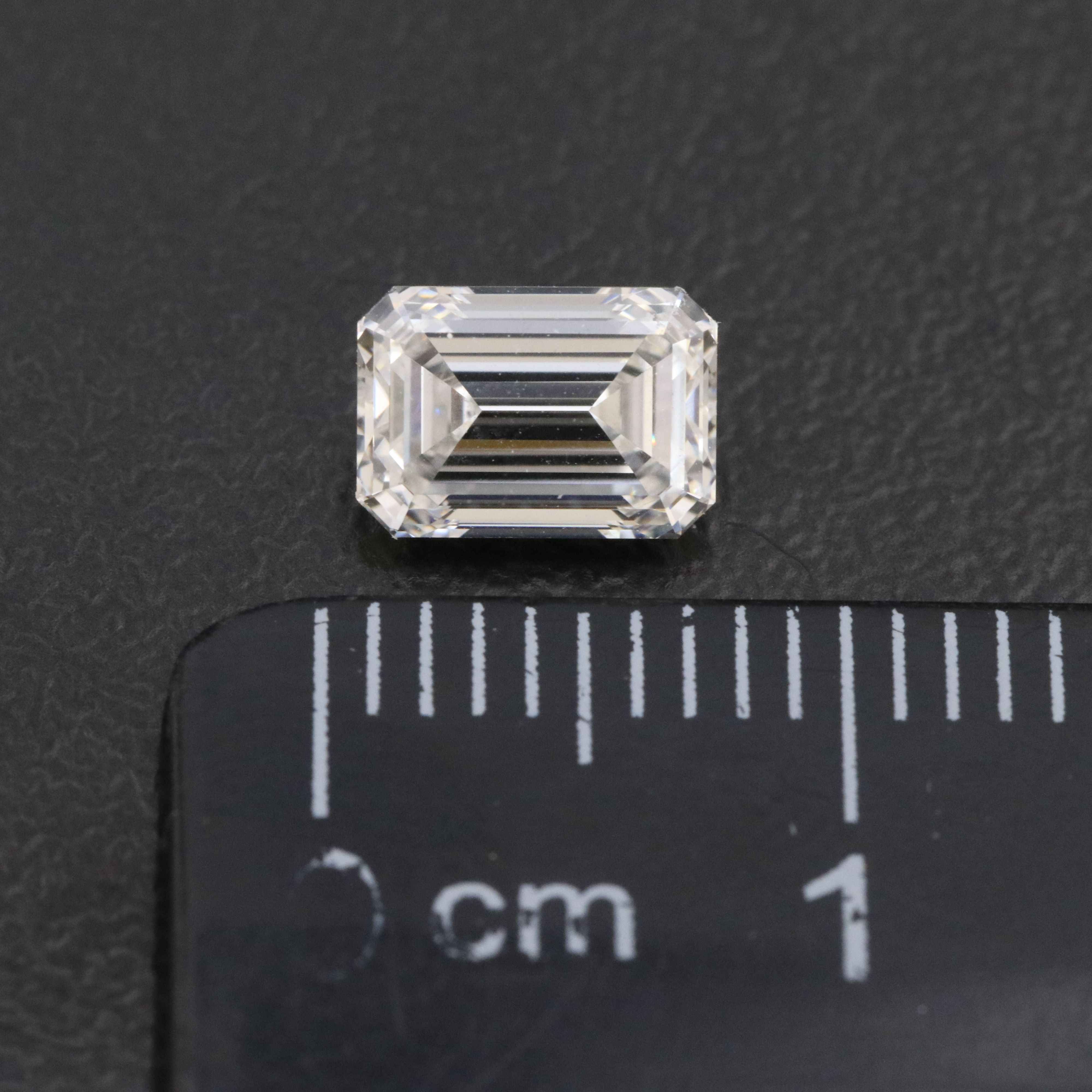 Loose 1.06 CT Lab Grown Diamond with IGI Report