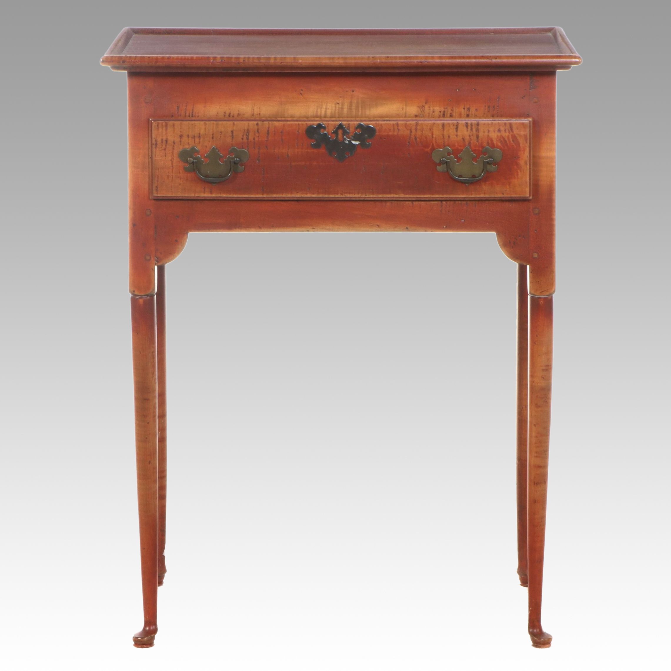 Early David T. Smith Queen Anne Style Single-Drawer Maple Lowboy