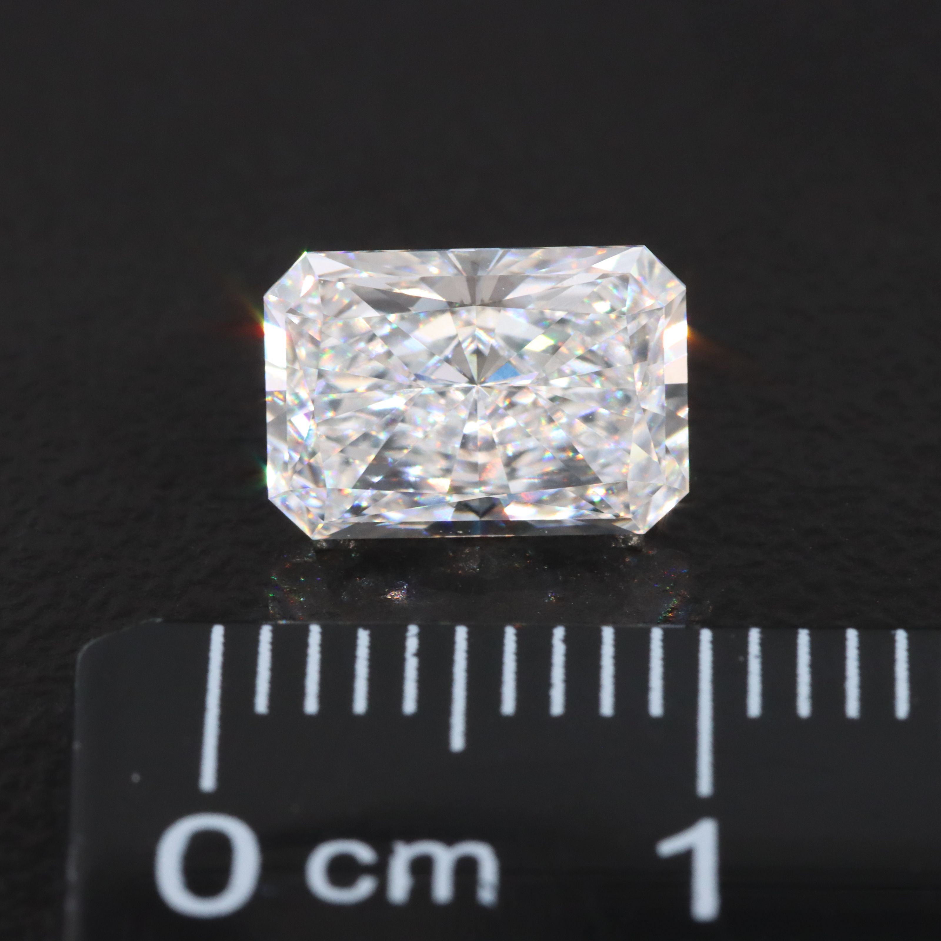 Loose 1.88 CT Lab Grown Diamond with IGI Report