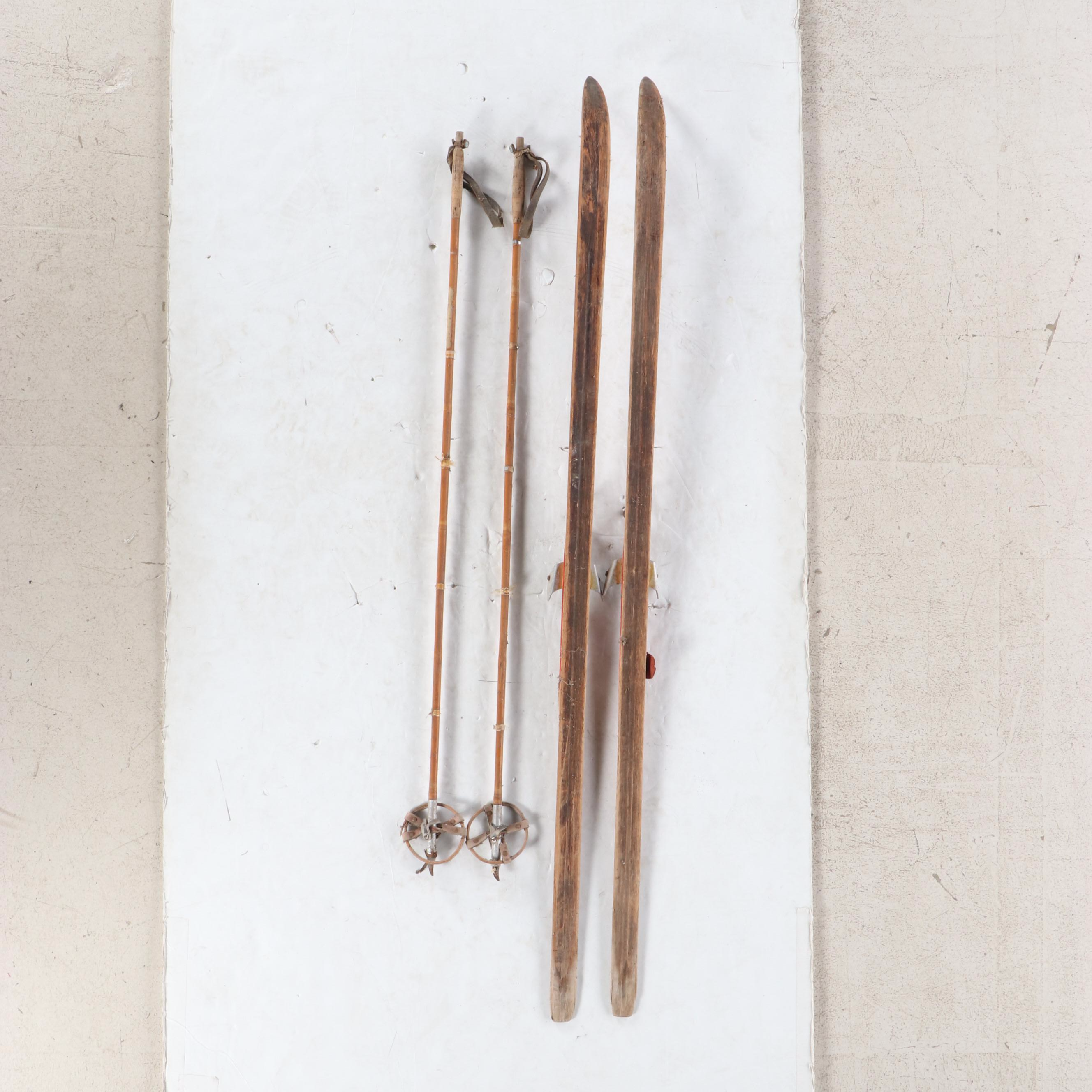 Karhu Erikois Kilpa Vintage Wood Cross-Country Skis and Poles