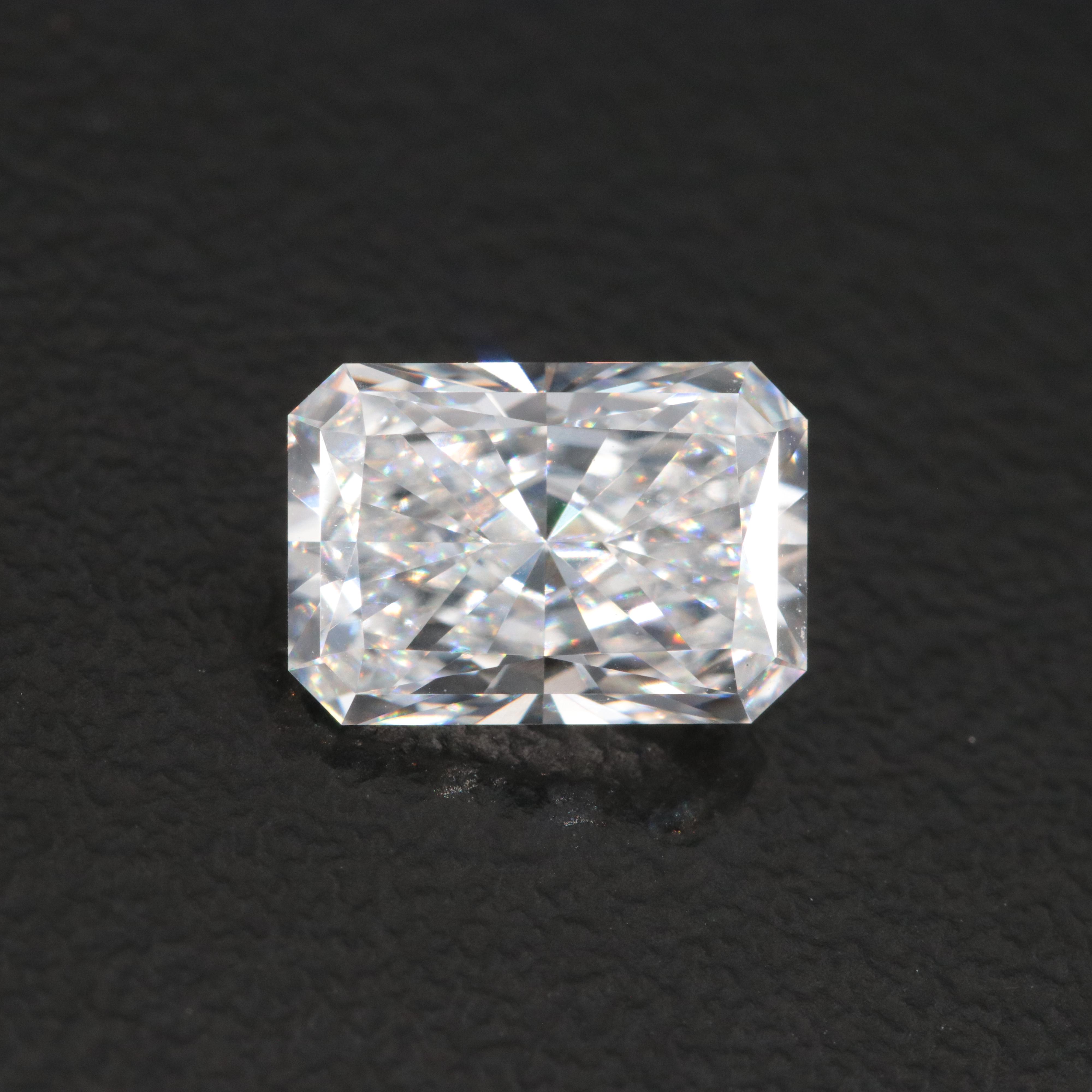 Loose 1.56 CT Lab Grown Diamond with IGI Report