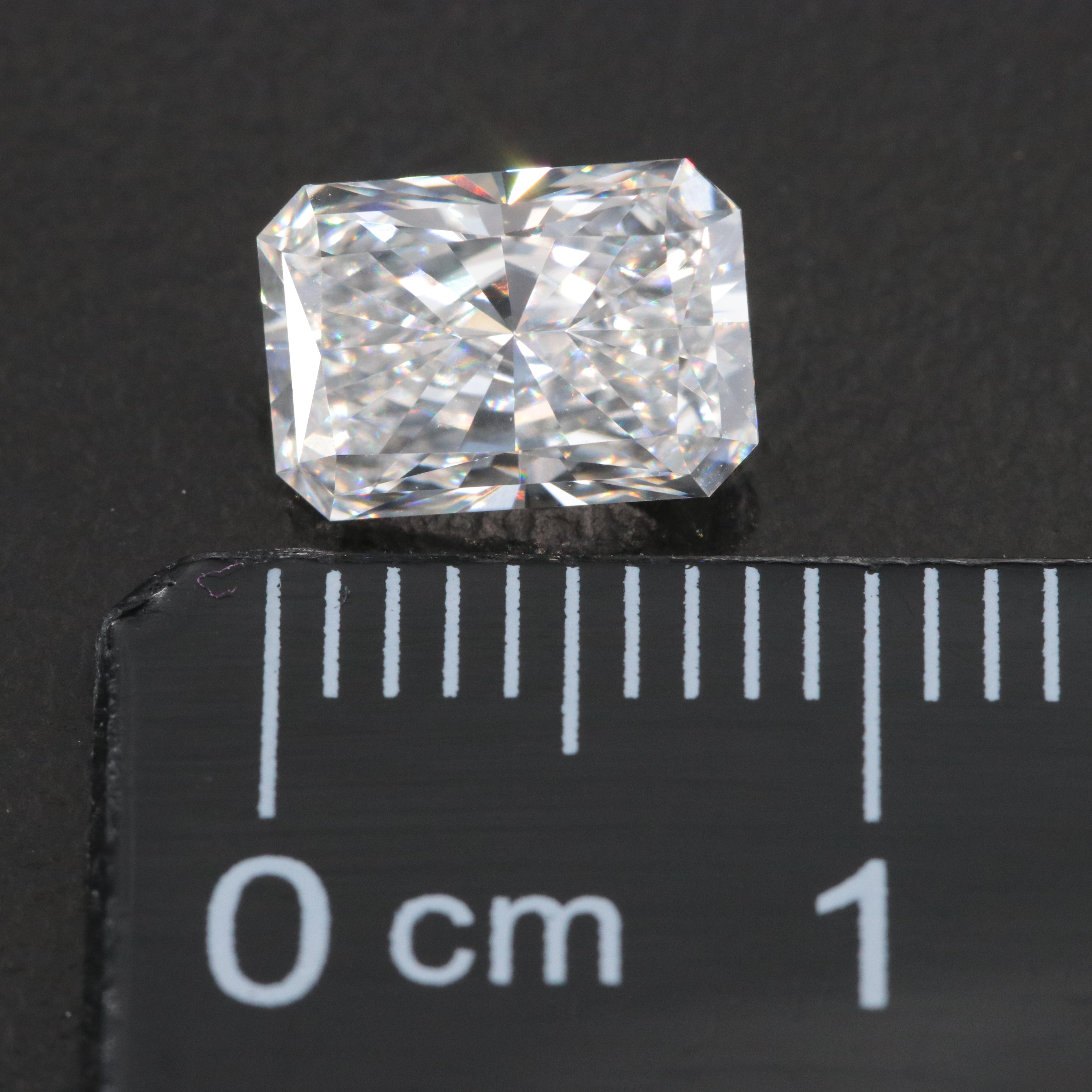 Loose 1.56 CT Lab Grown Diamond with IGI Report