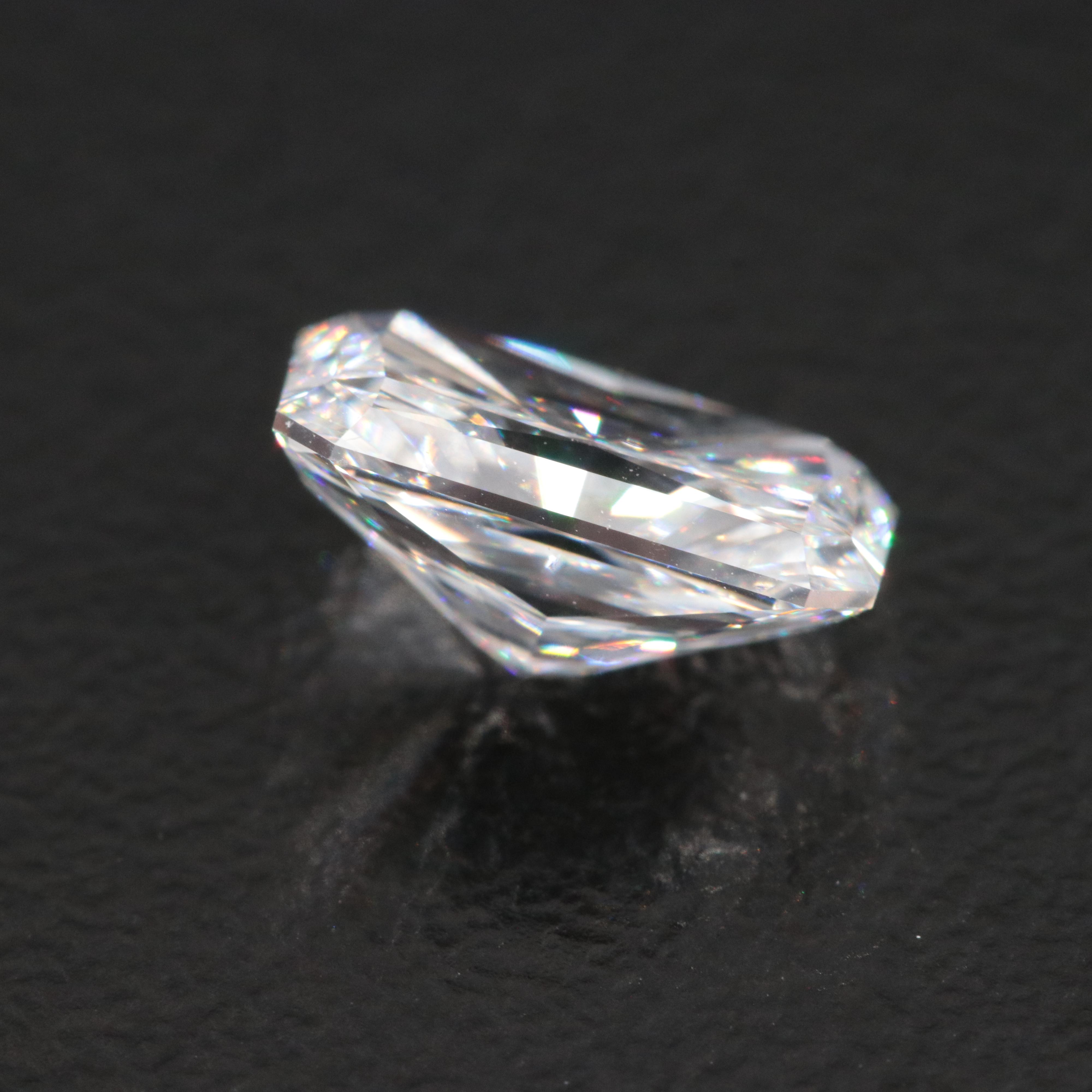 Loose 1.59 CT Lab Grown Diamond with IGI Report