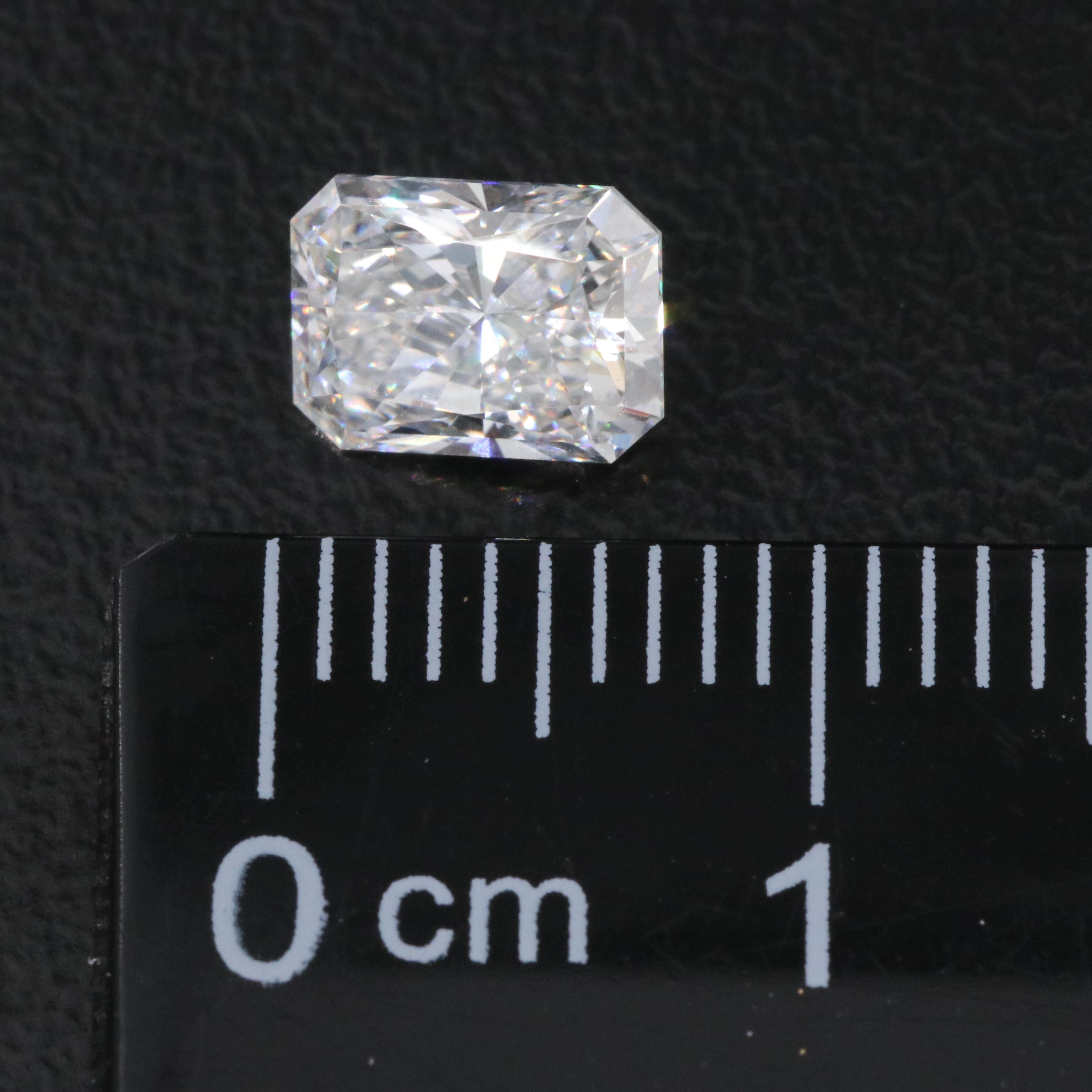 Loose 1.09 CT Lab Grown Diamond with IGI Report