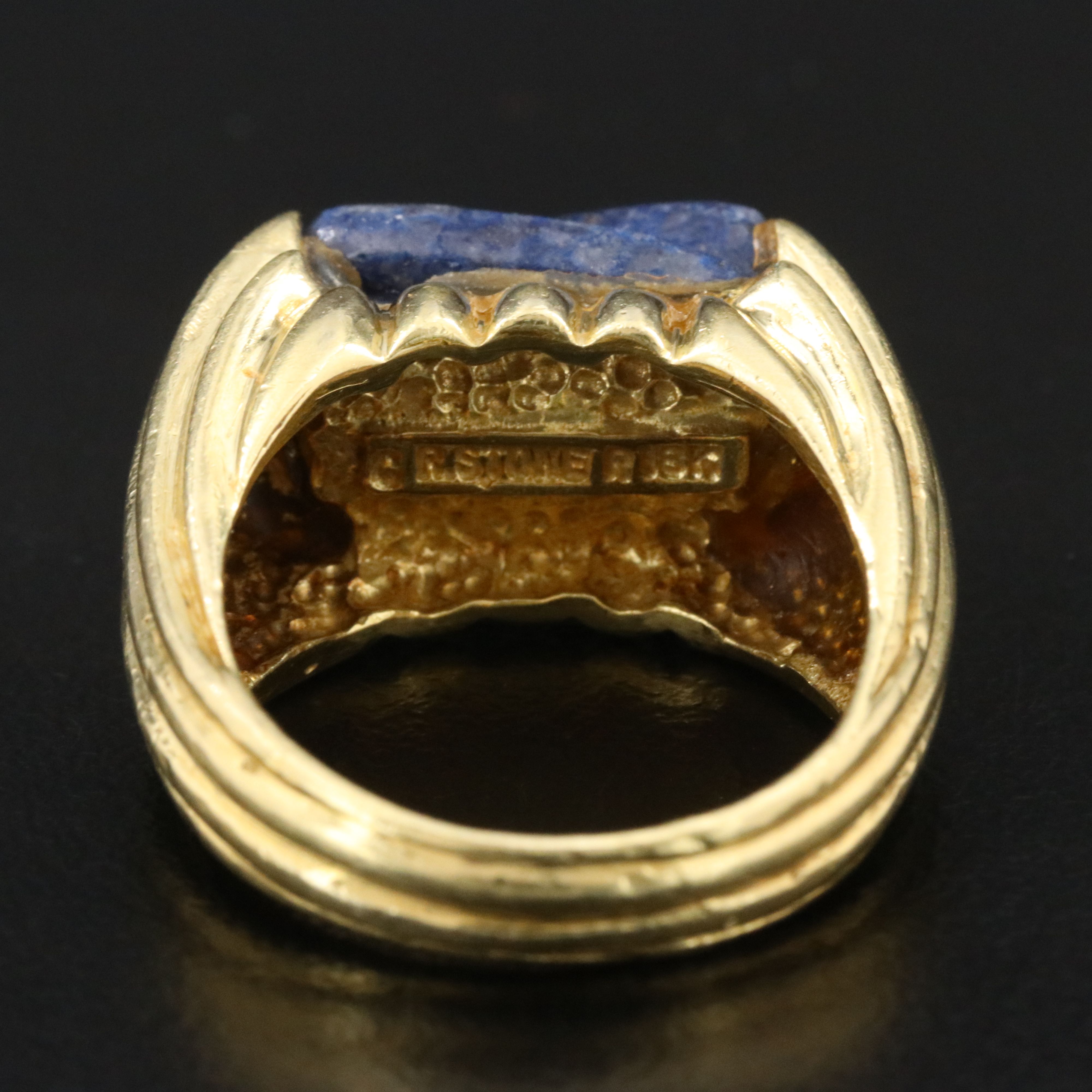 18K Carved Lapis Lazuli Ring