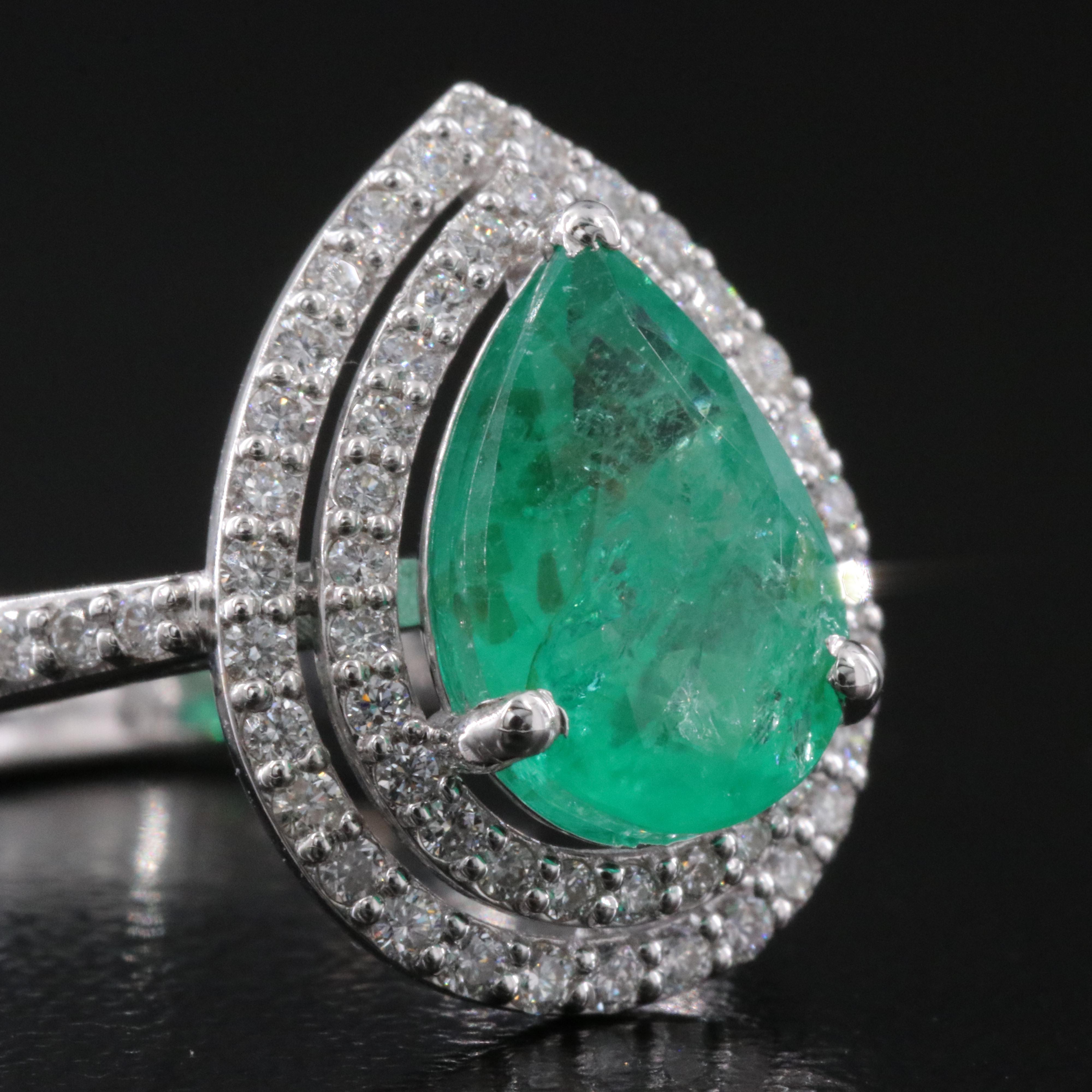 18K 1.92 CT Emerald and Diamond Ring