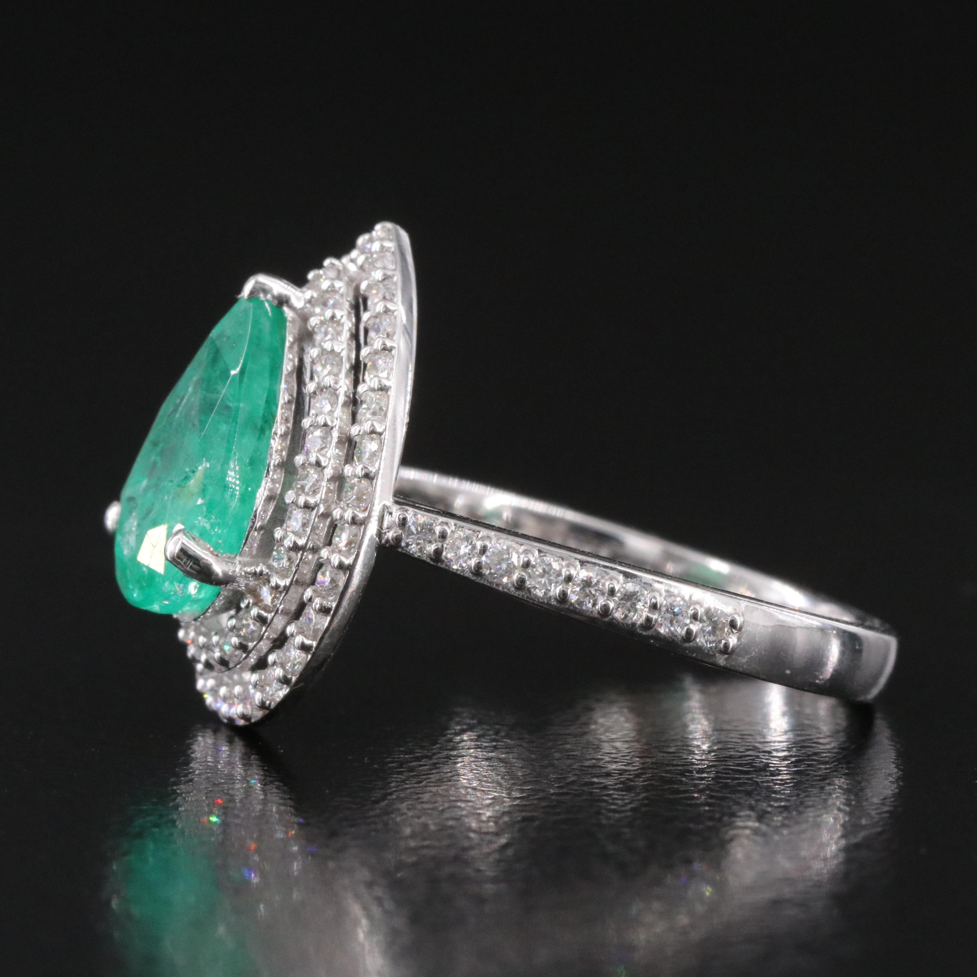 18K 1.92 CT Emerald and Diamond Ring