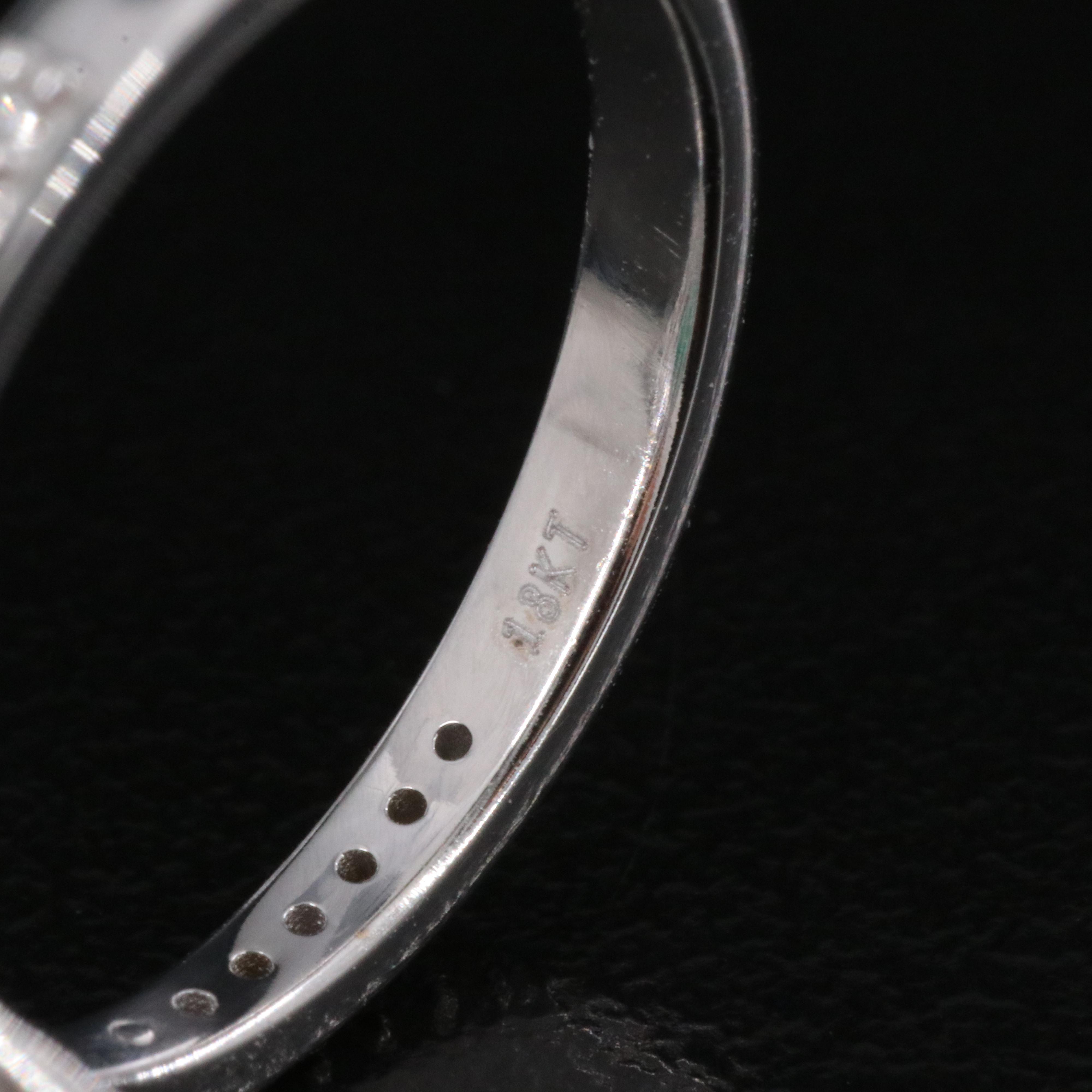 18K 1.92 CT Emerald and Diamond Ring