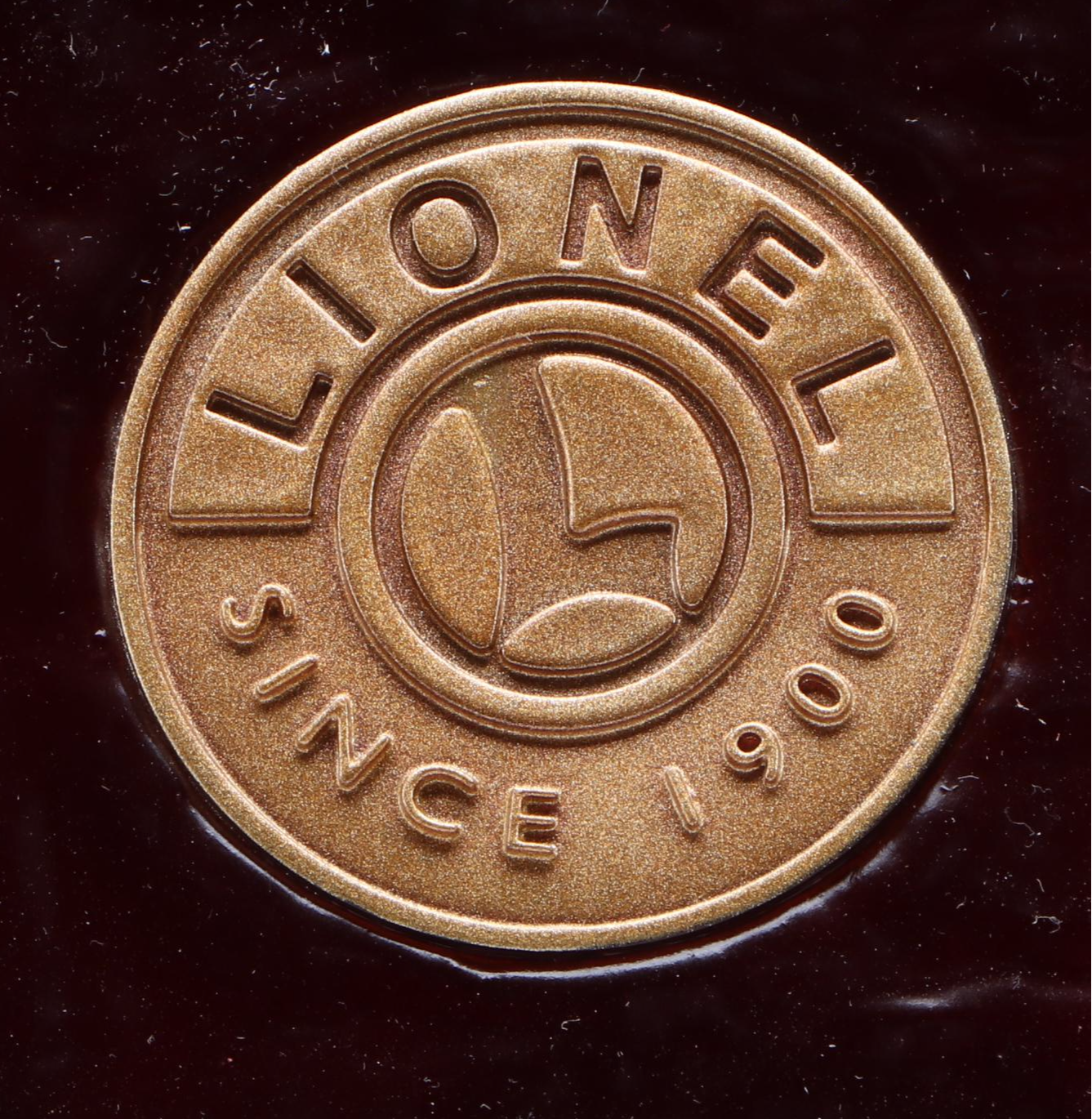 Lionel Animated Hudson 700E Model Train Table Lamp with Custom Shade