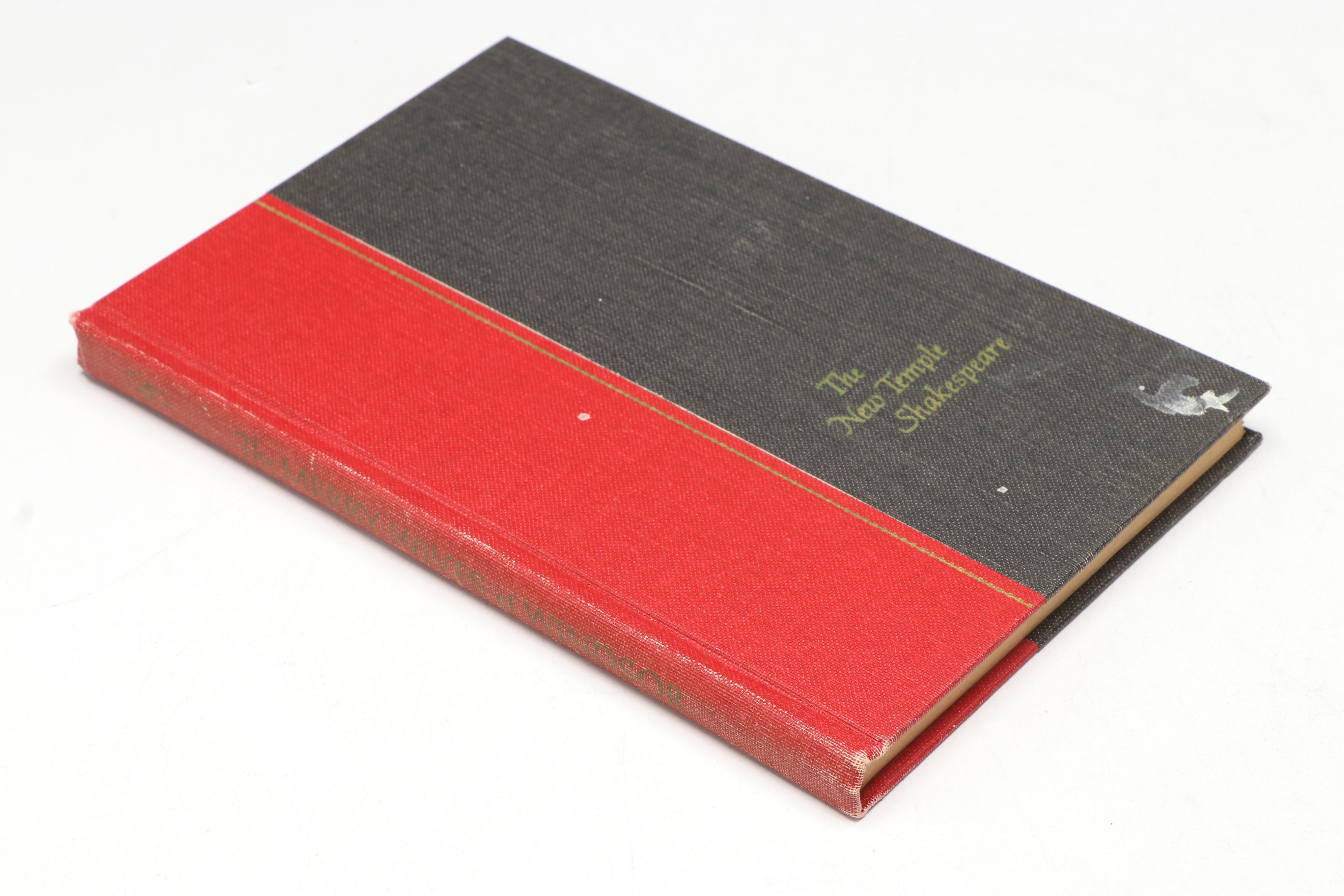 "The New Temple Shakespeare" Thirty-Two-Volume Set Edited by M. R. Ridley