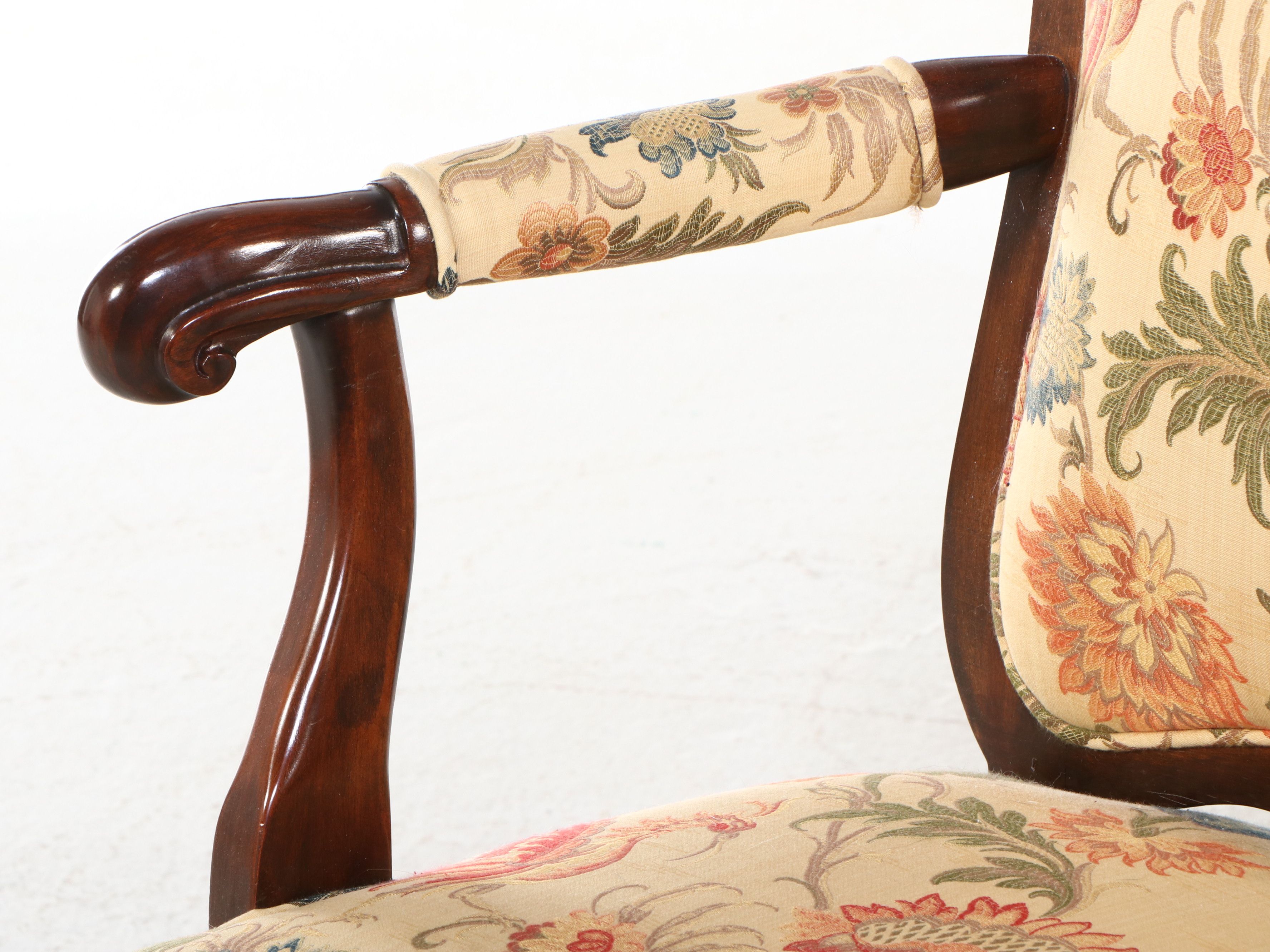 Collector's Edition by Baker Mahogany Table with Six Dining Chairs