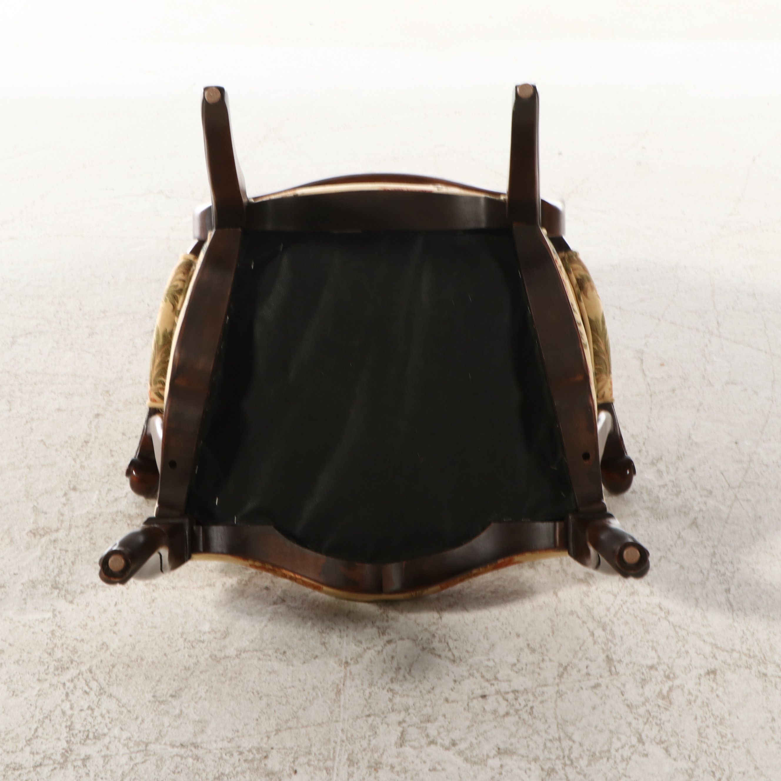 Collector's Edition by Baker Mahogany Table with Six Dining Chairs