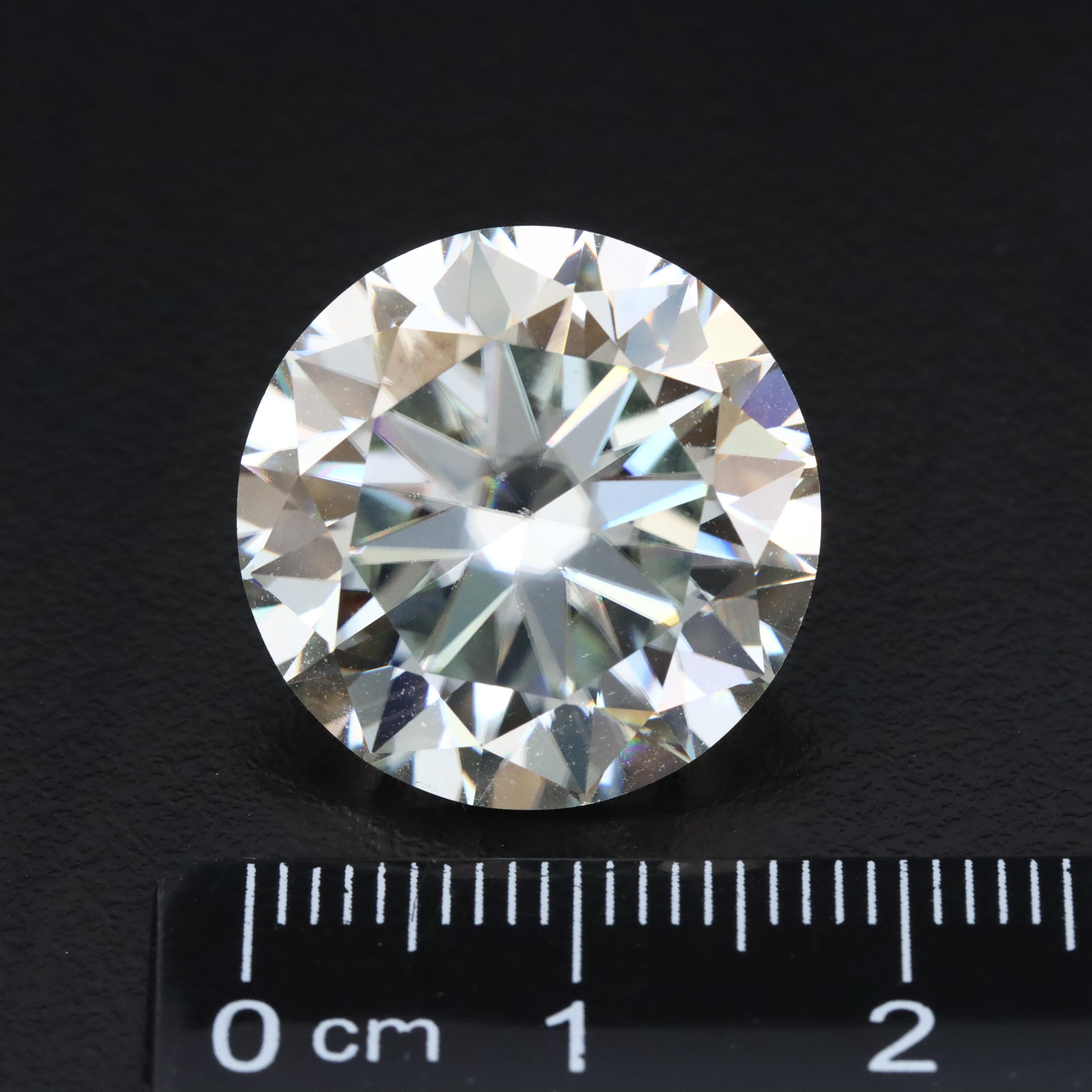 Loose 20.33 CT Moissanite