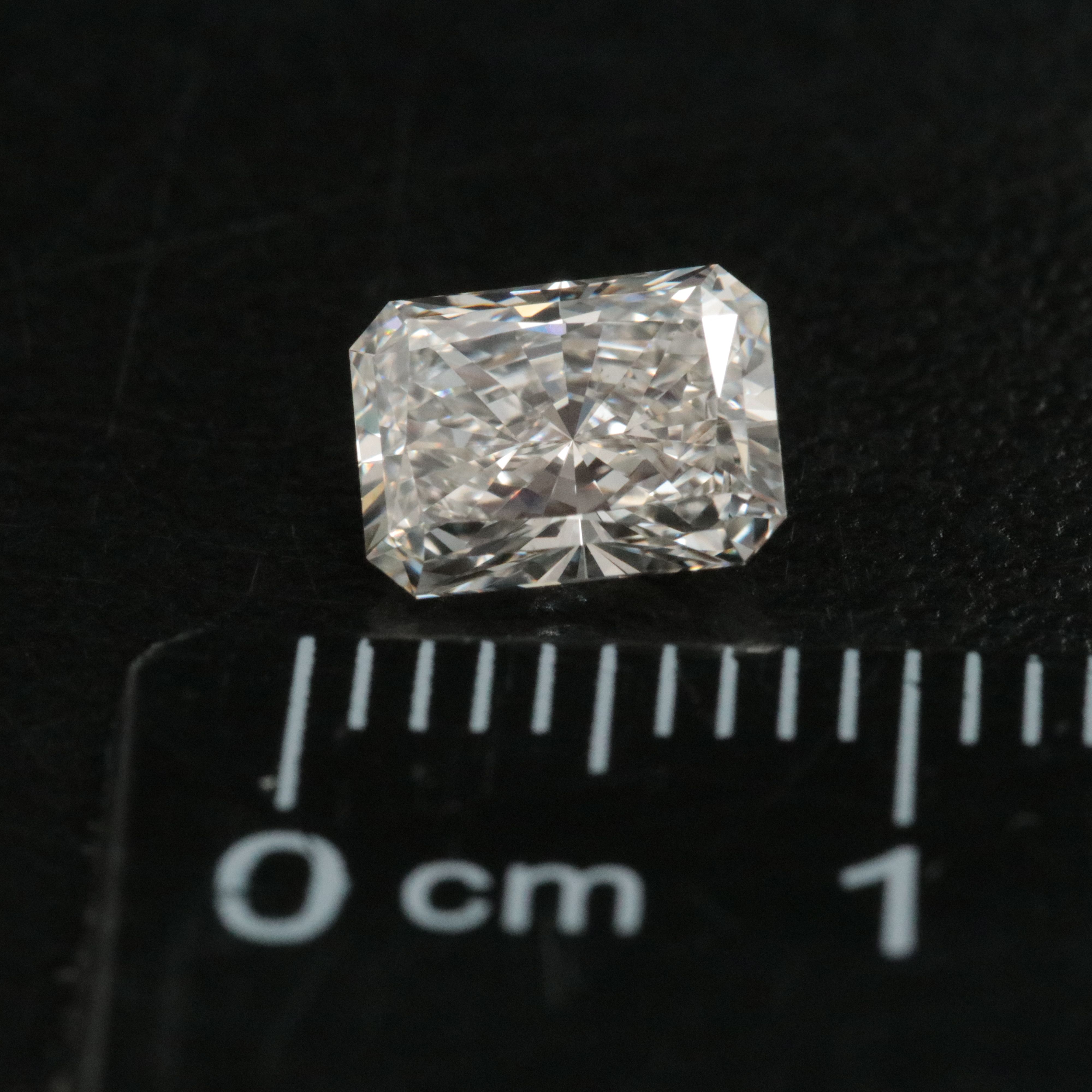 Loose 1.06 CT Lab Grown Diamond with IGI Report