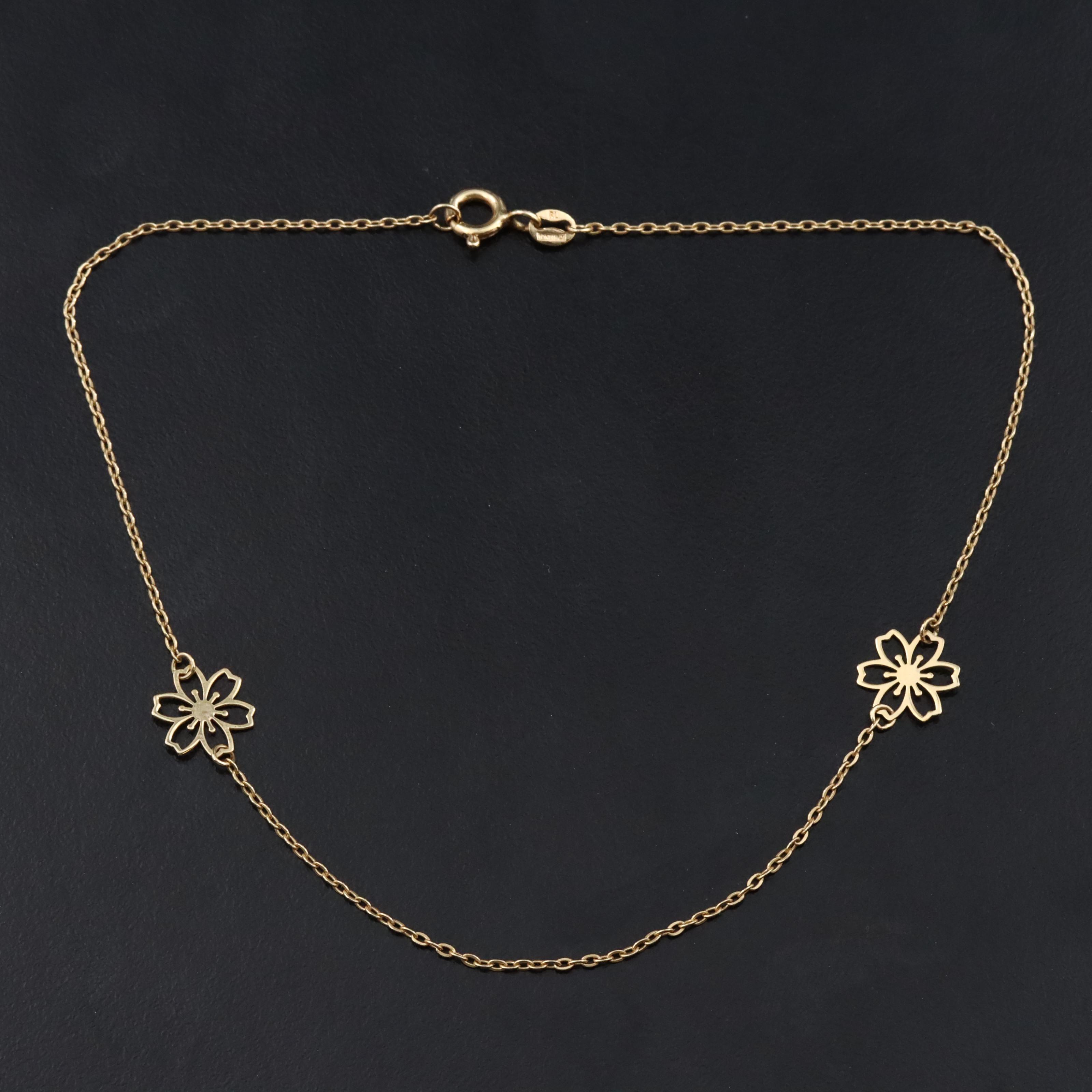 Italian 10K Flower Anklet