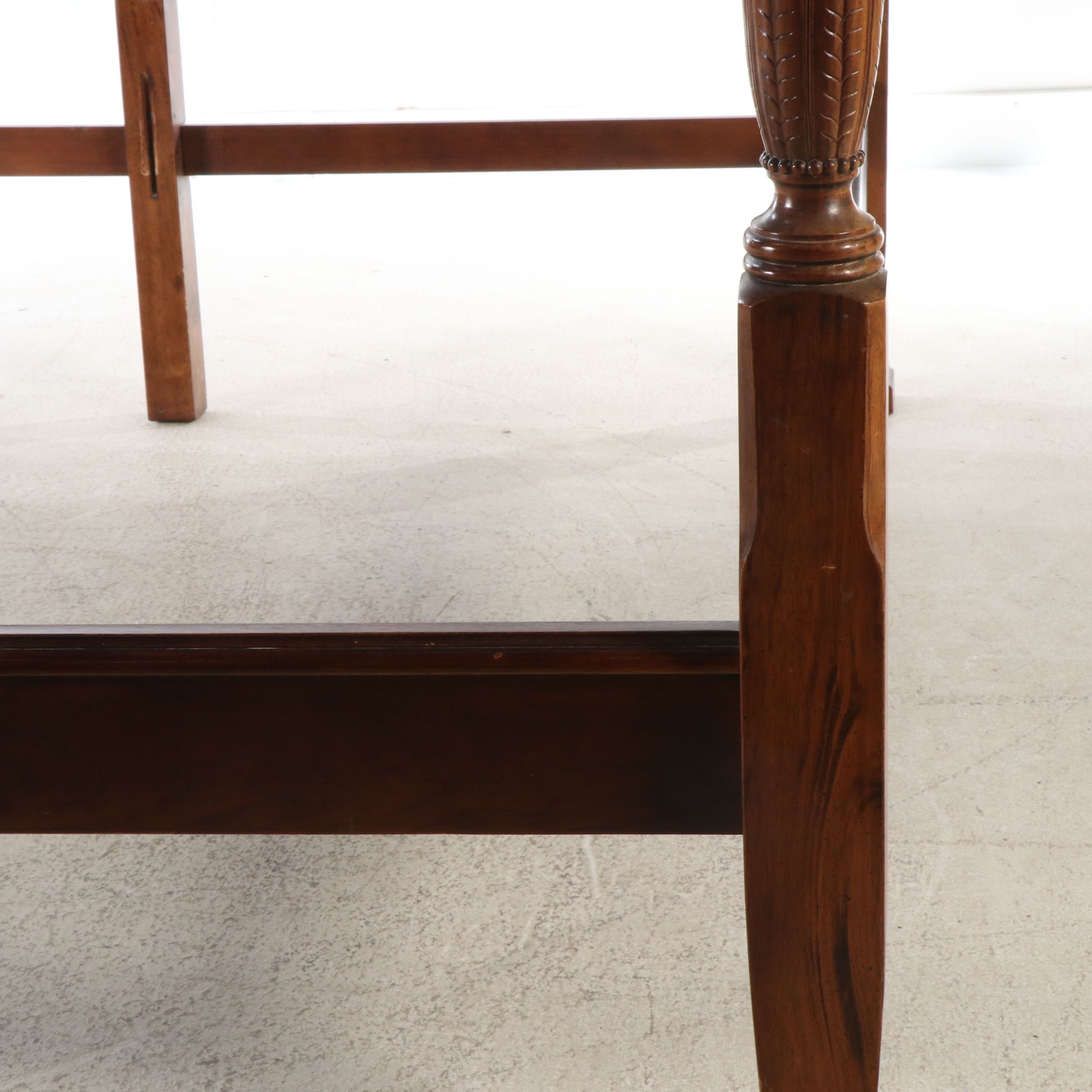 Federal Style Mahogany Four-Poster Rice Bed Frame, 20th Century