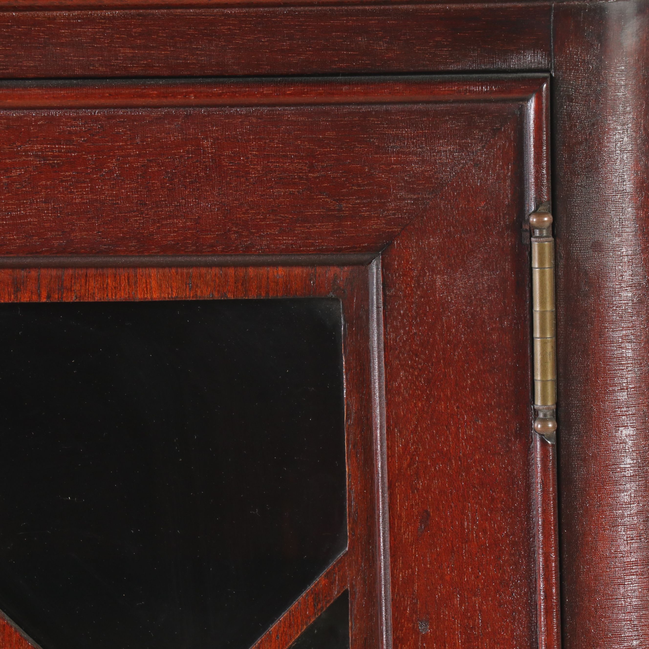 Robert Mitchell Chippendale Style Mahogany Bookcase, Early to Mid-20th Century