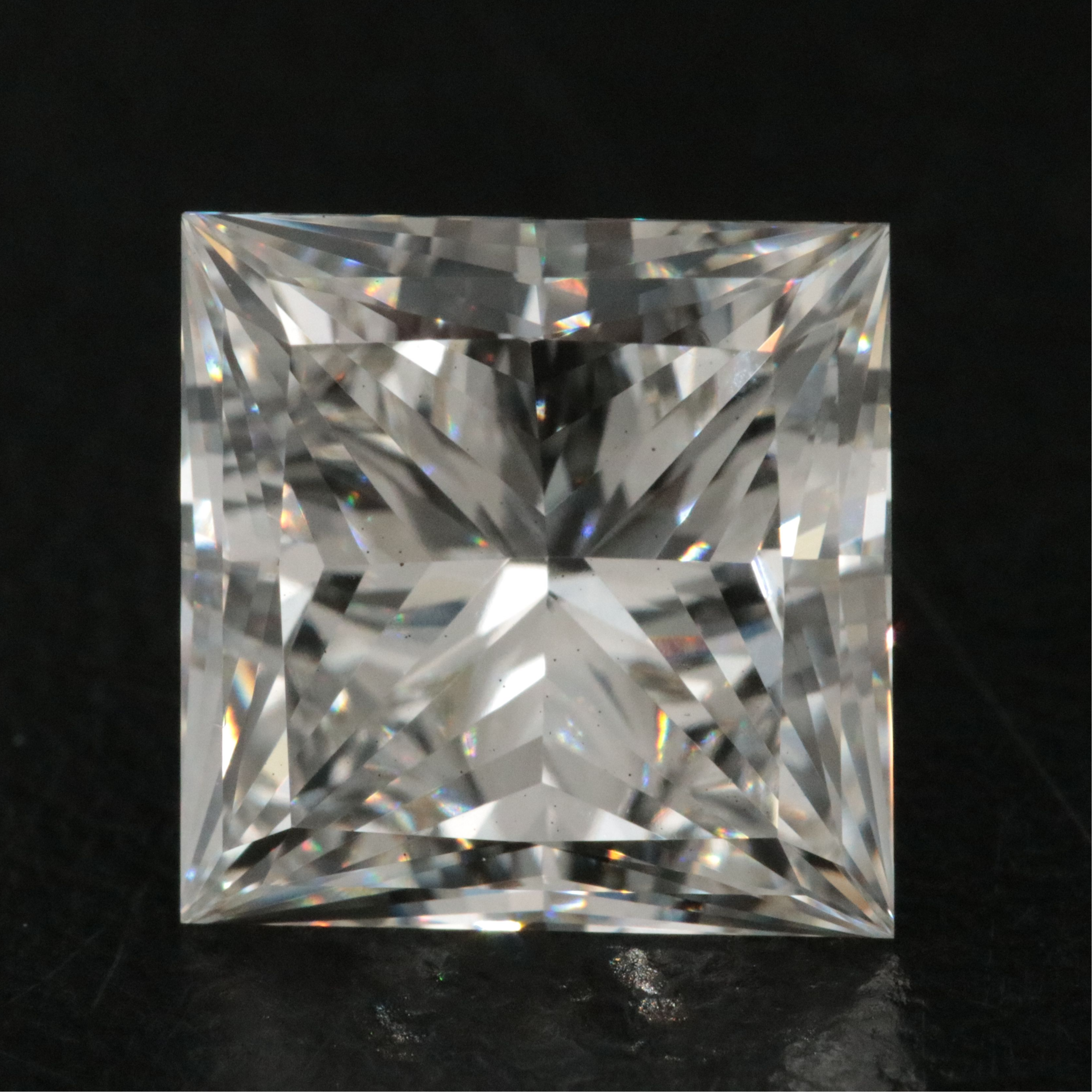 Loose 4.02 CT Lab Grown Diamond with IGI Report