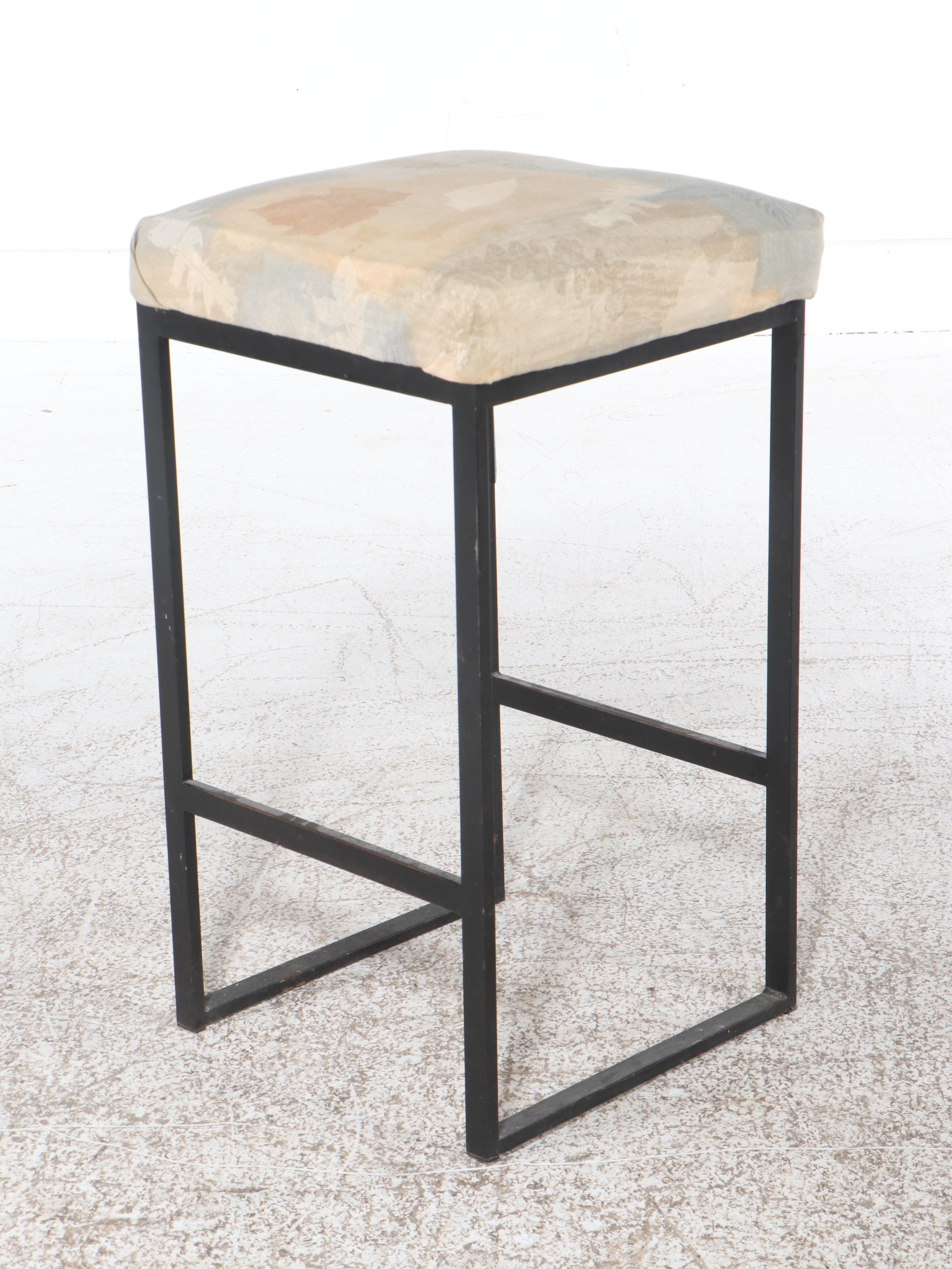 Arthur Umanoff MCM Bottle Storage Bar and Stools