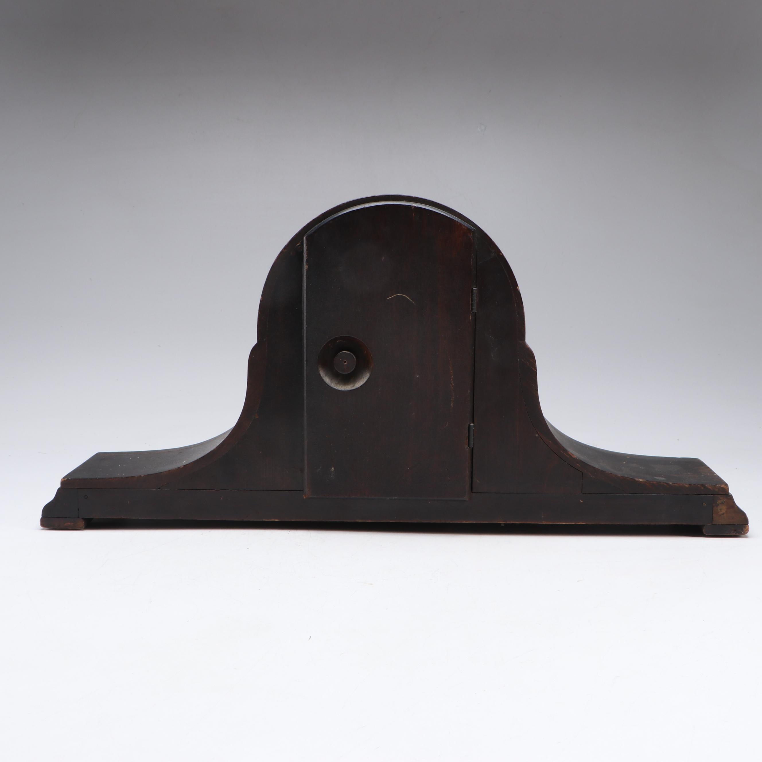 New Haven Clock Co. Tambour Mantel Clock, Early to Mid-20th Century