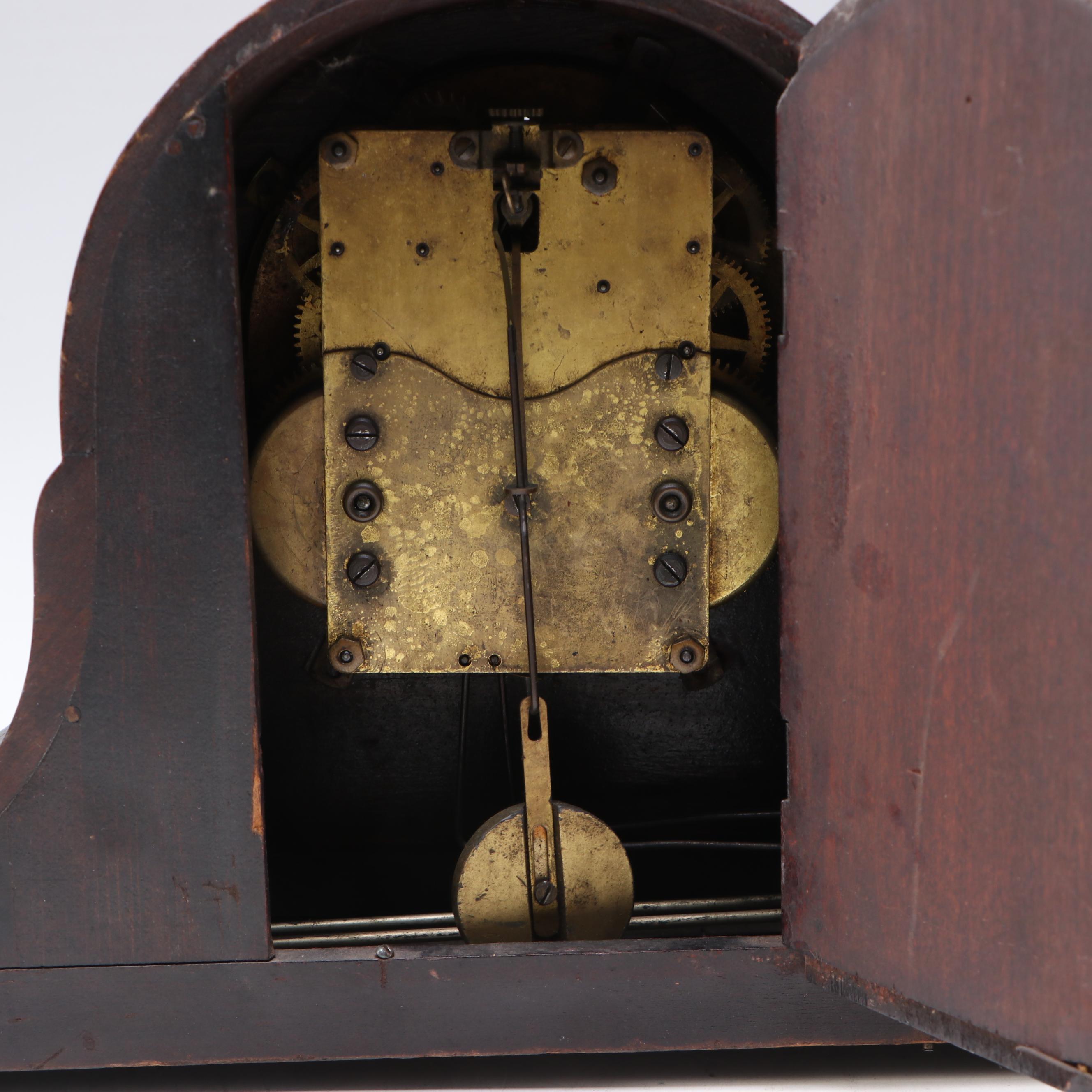 New Haven Clock Co. Tambour Mantel Clock, Early to Mid-20th Century