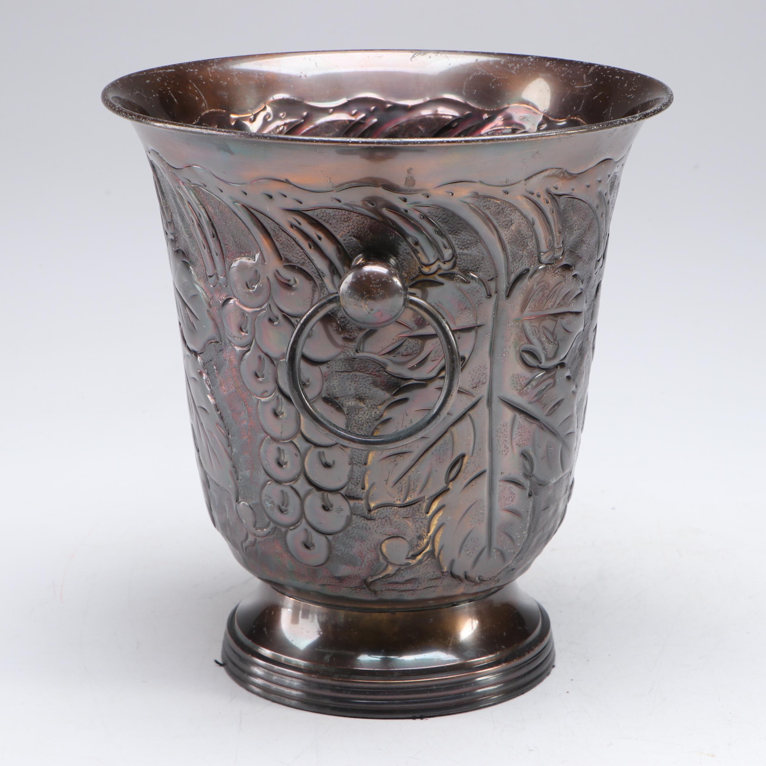 Grapevine Pattern Metal Ice Bucket and Lion's Head Stand