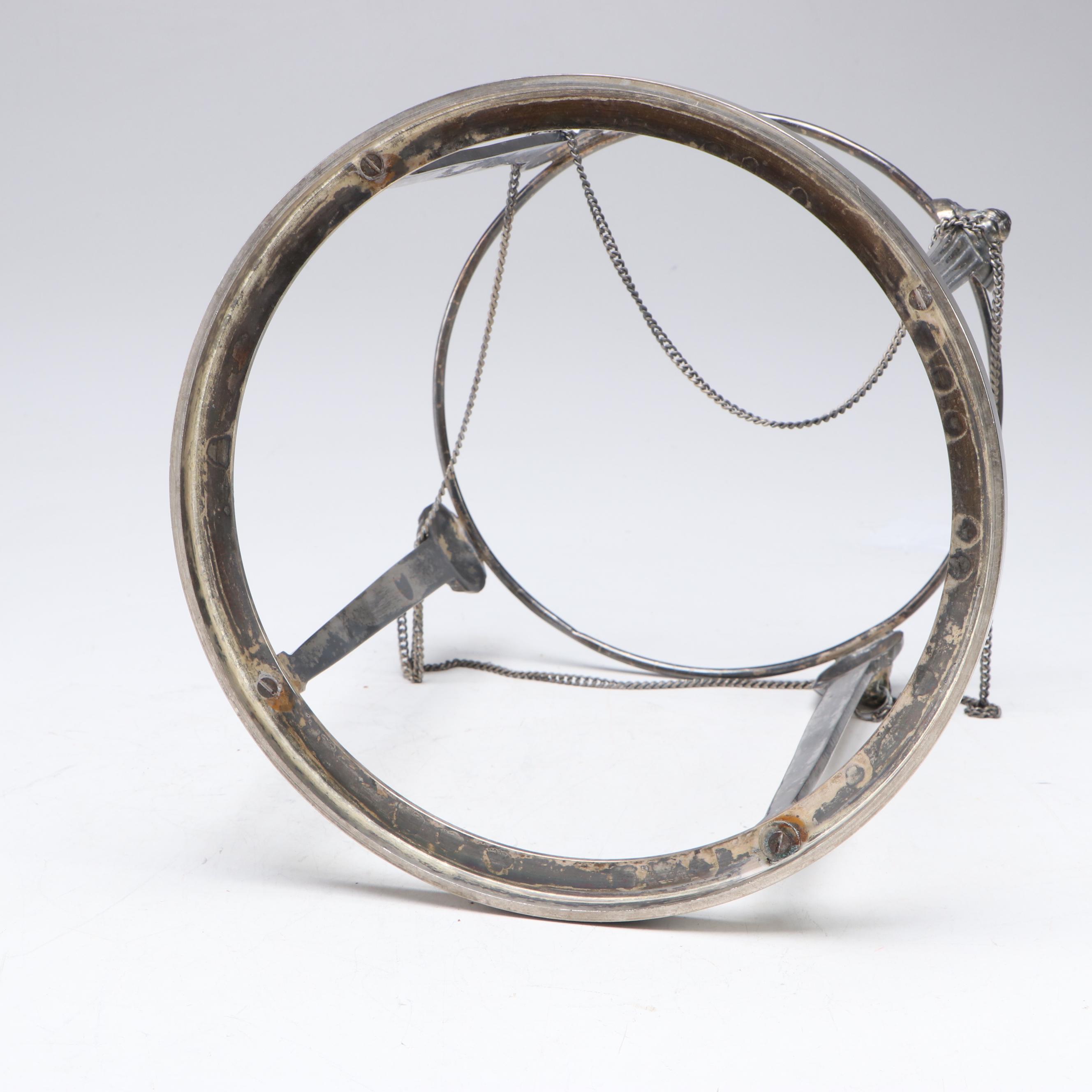 Grapevine Pattern Metal Ice Bucket and Lion's Head Stand